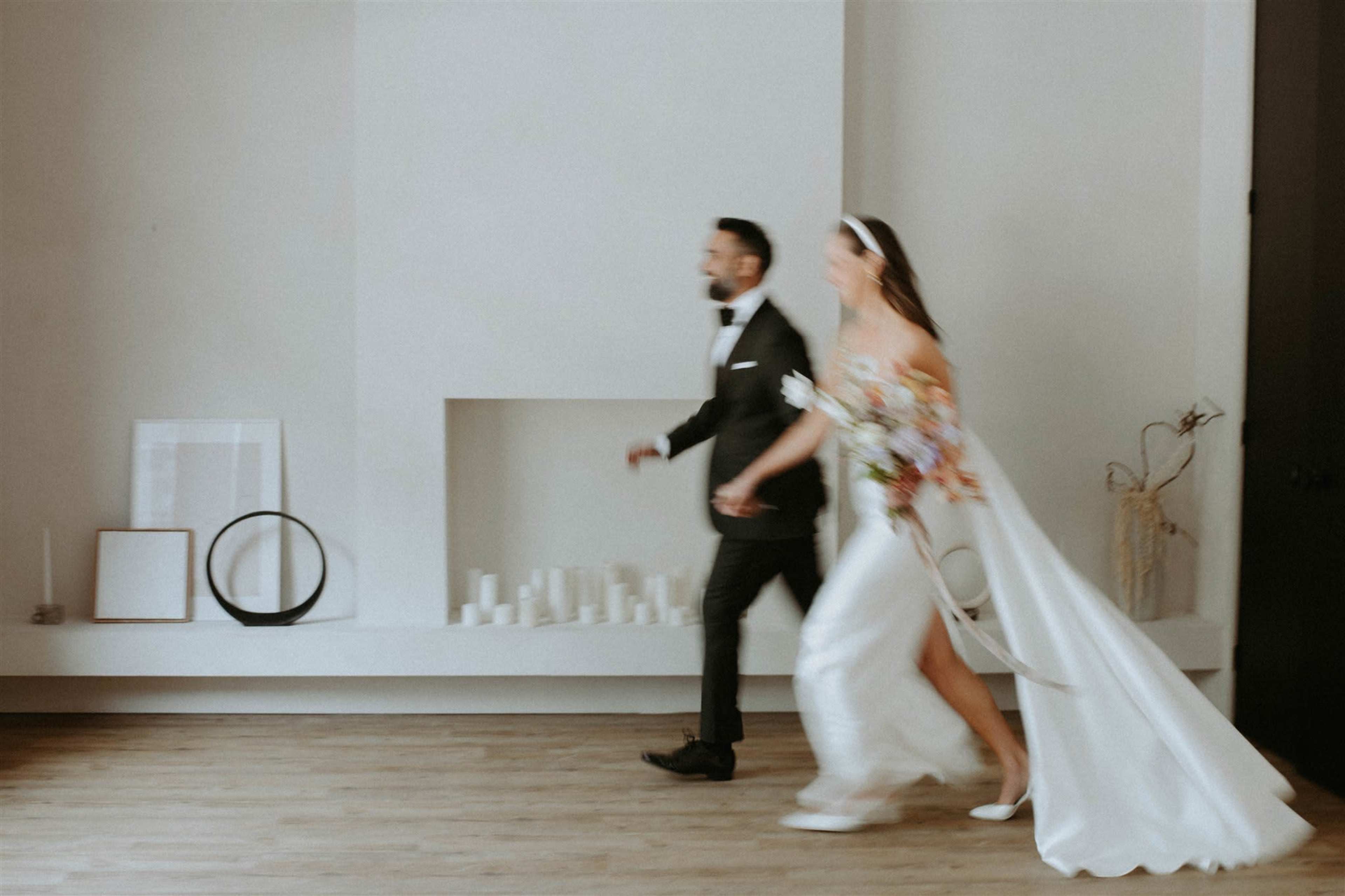 Large Modern Downtown Loft Image in St. Lawrence, Toronto, ON