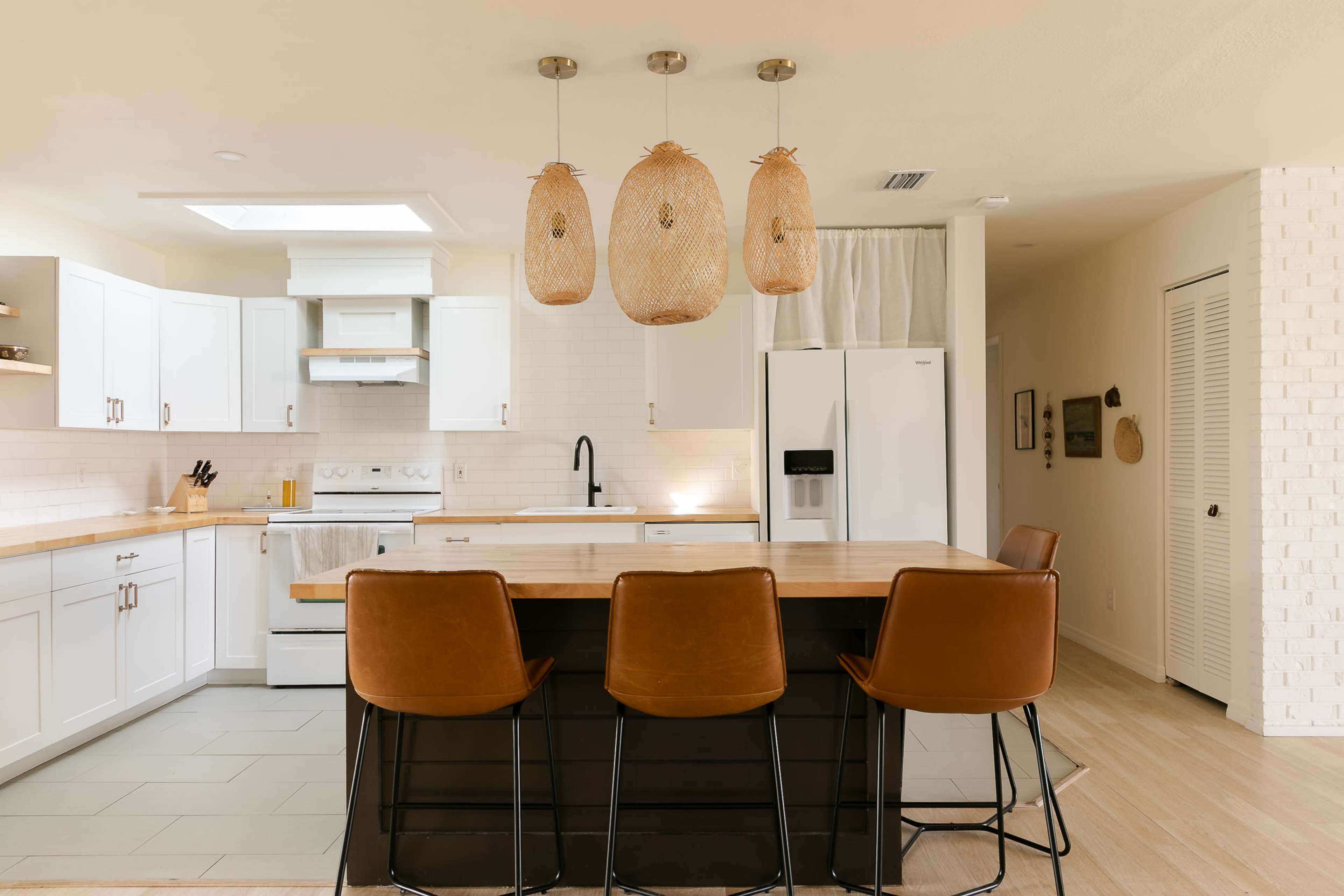 Relaxing Beachside Bungalow with Lots of Natural Light Image in Silver Sands, New Smyrna Beach, FL