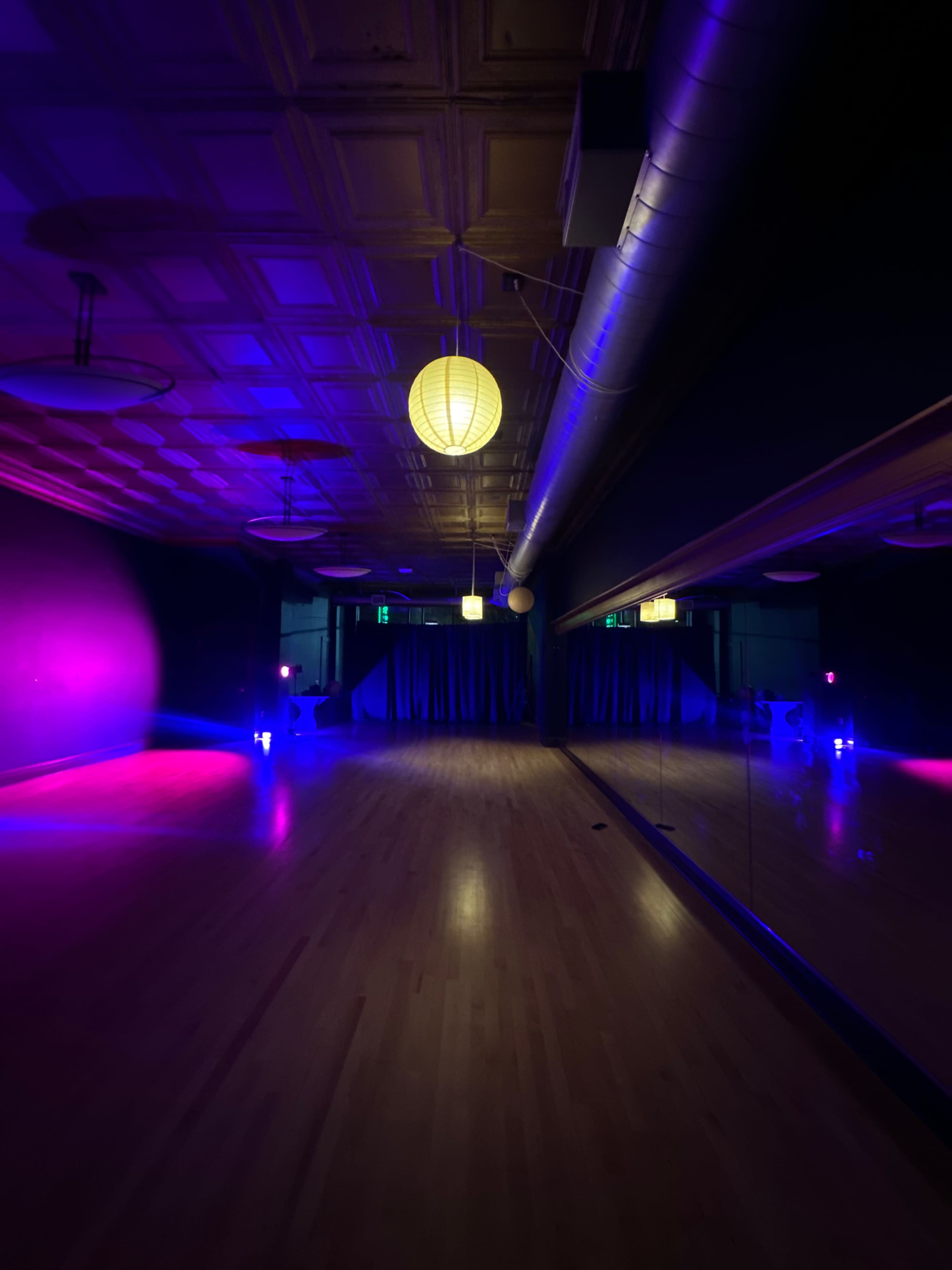 Spacious Dance Studio for rehearsals and classes Image in Portage Park, chicago, IL