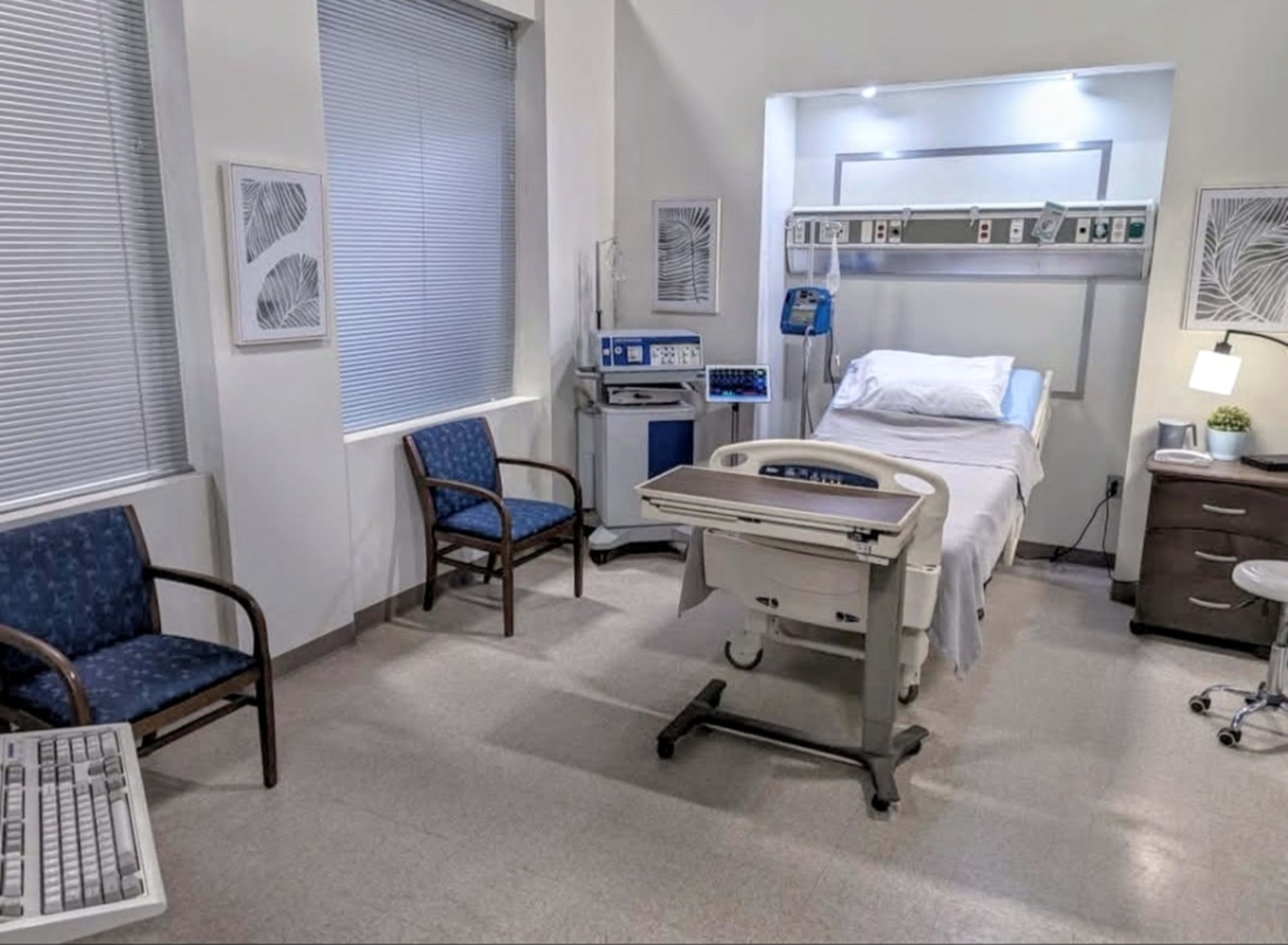 Large Hospital Set available for filming & photoshoots Image in South Fulton, Atlanta, GA