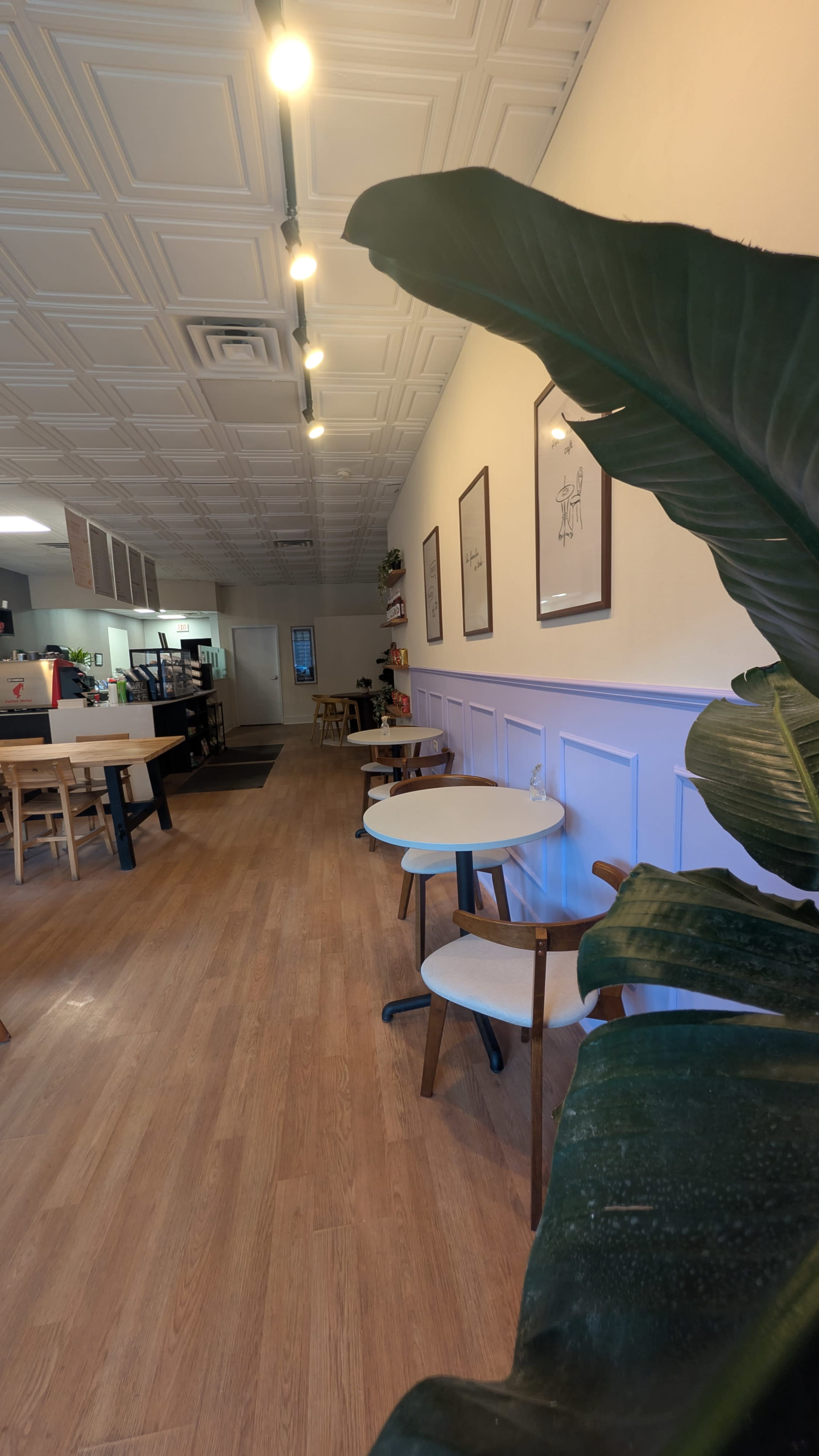 Cozy Urban Café Perfect for Private Parties & Pop-Ups Image in Lyons Township, La Grange, IL, IL