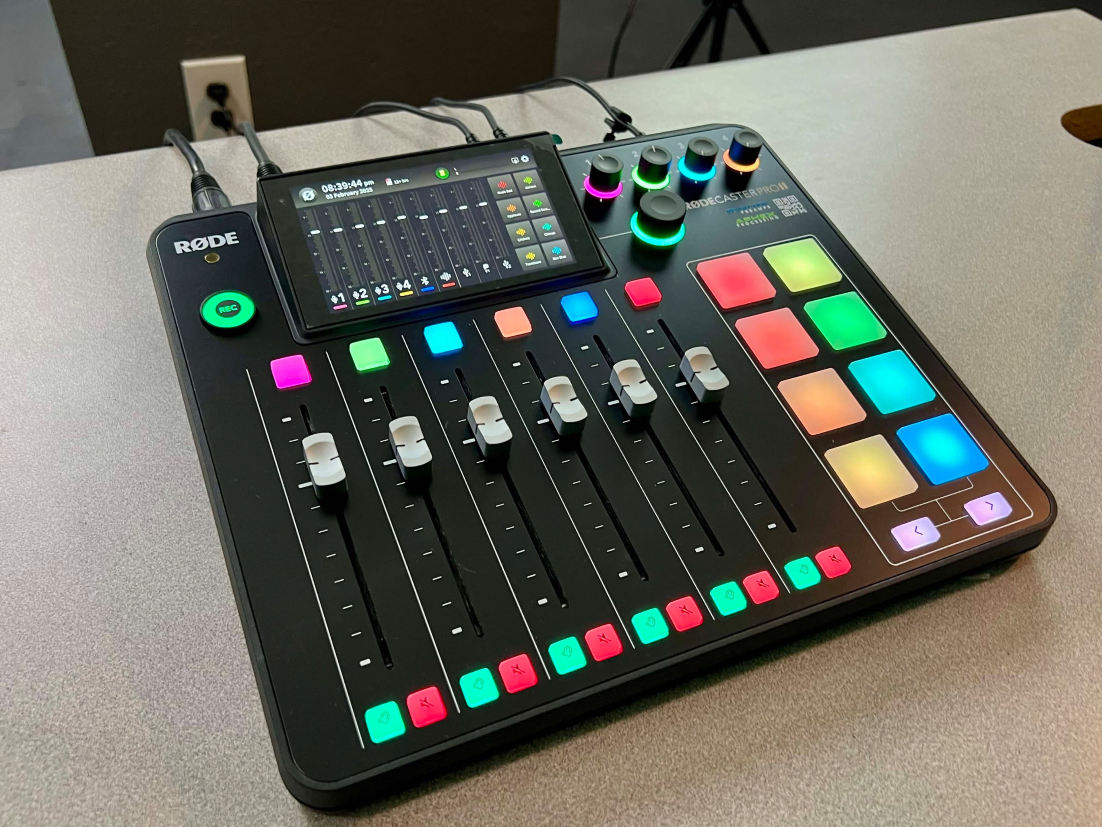 Photography, Filmmaking and Podcast Station Studio with Green Screen Room for your Creative work in Central El Paso! Image in Hidden Valley, El Paso, TX