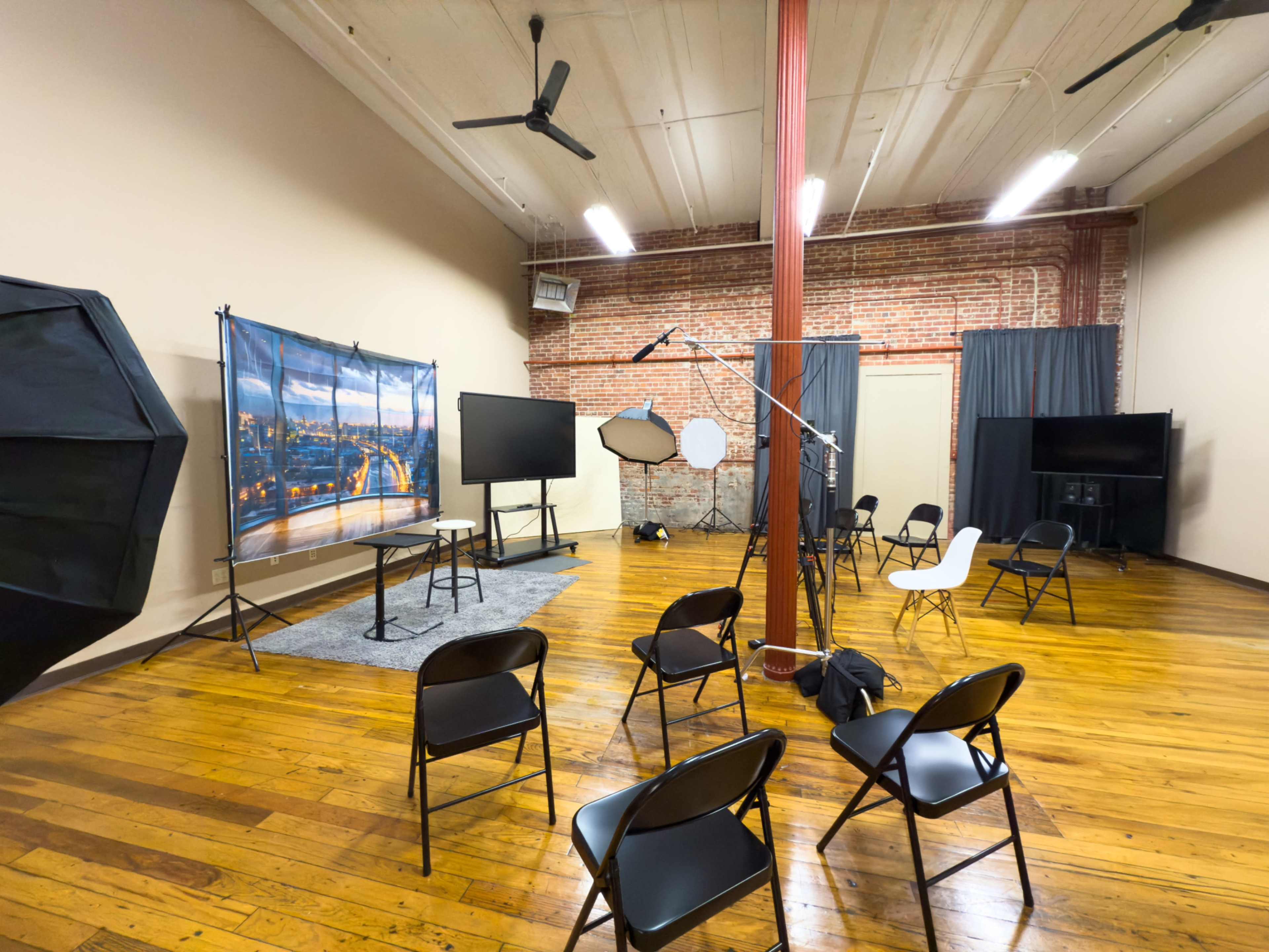 Professional Film Studio Image in Benicia, Benicia, CA