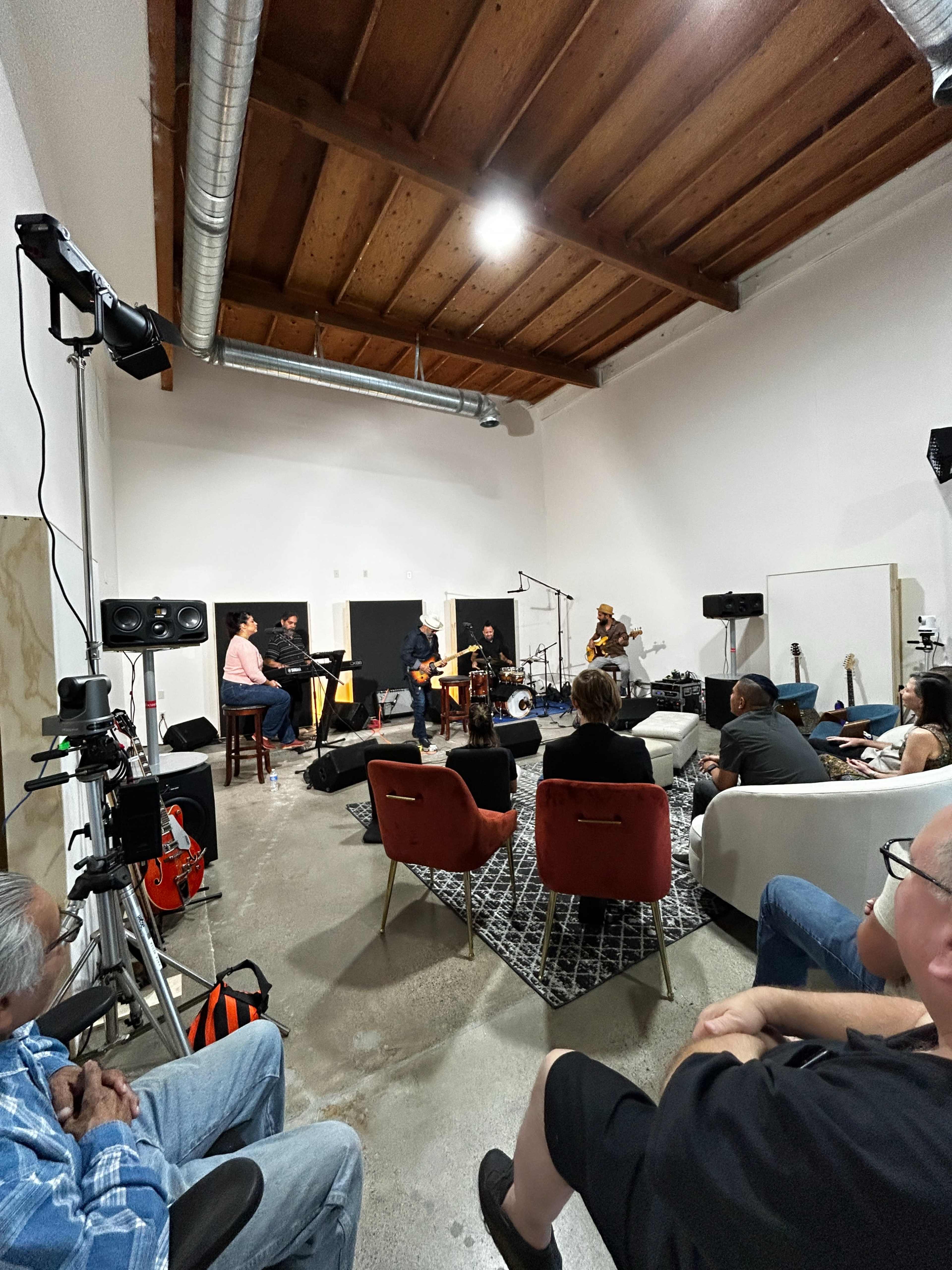 Industrial urban studio Image in Laguna Hills, Laguna Hills, CA