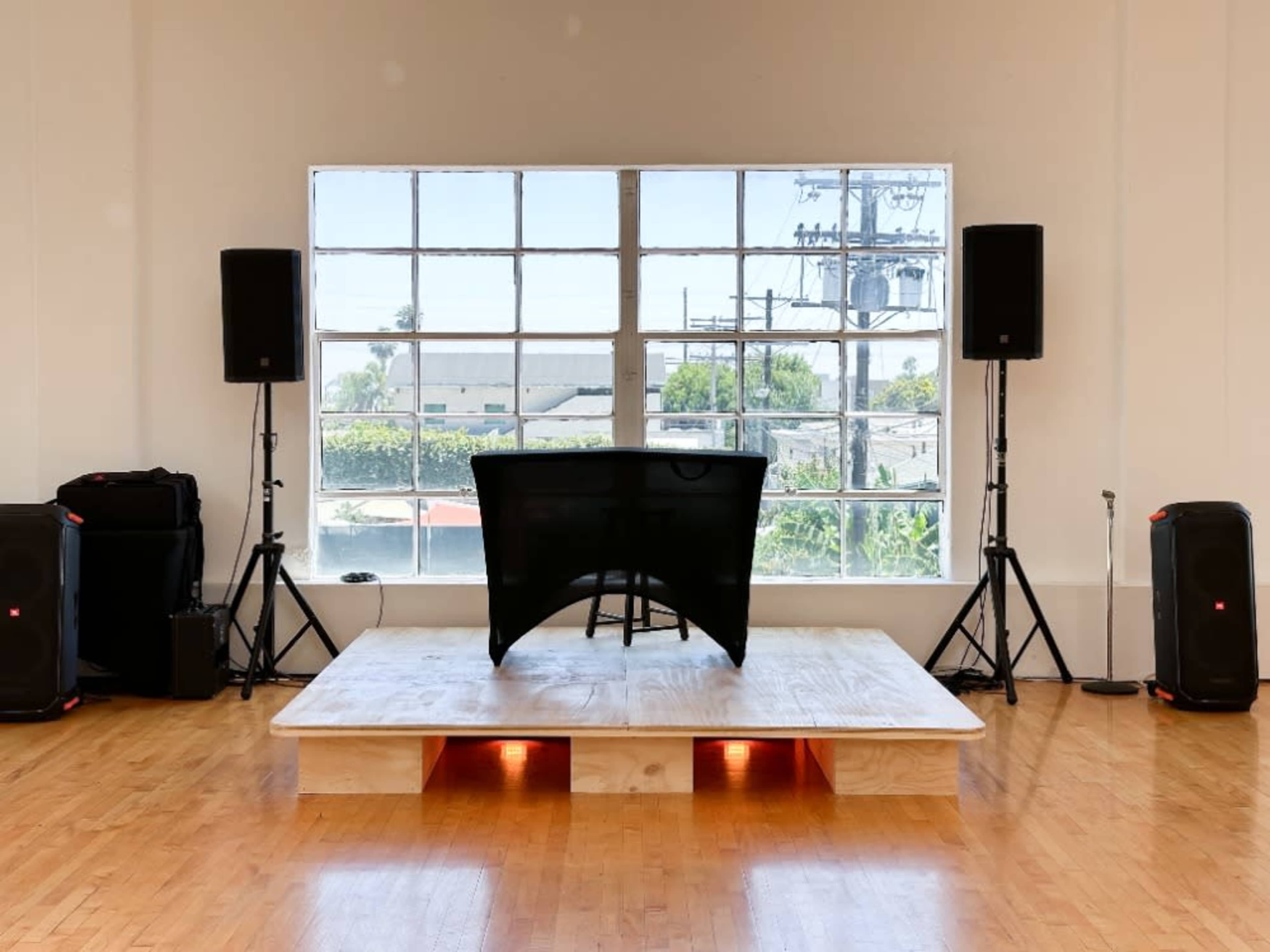 Stage