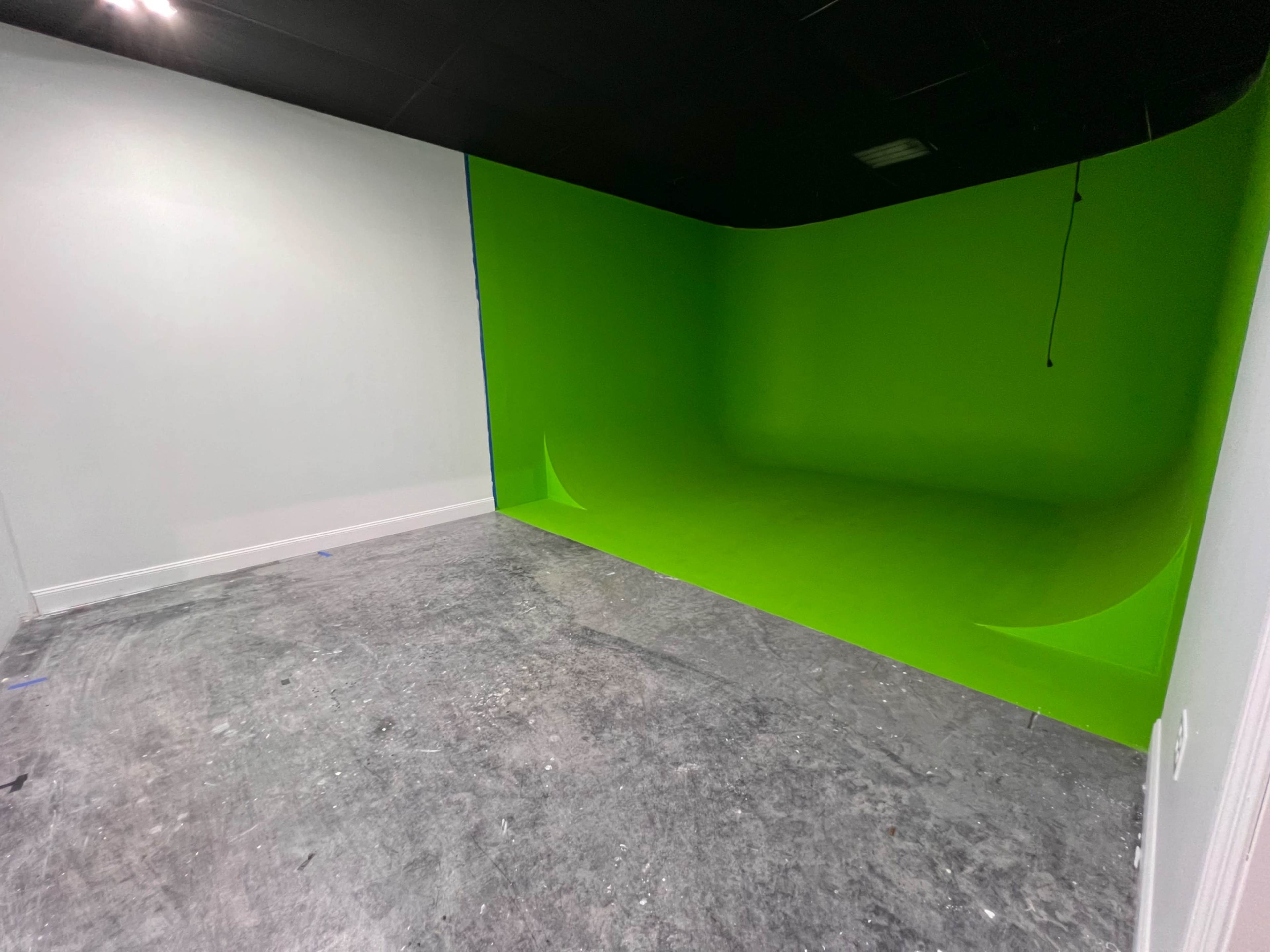 Green Screen Room in Feathersound Image in , Clearwater, FL