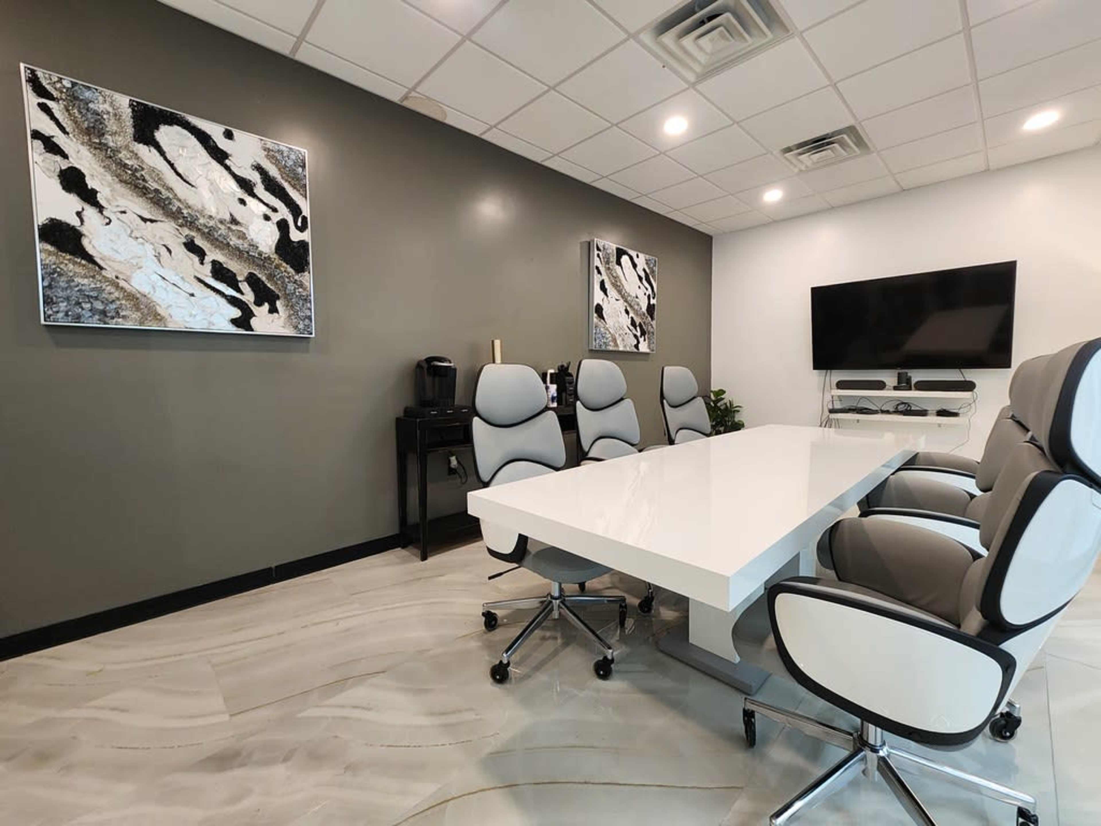 Conference Room Suite 104 Image in Lafayette, Lafayette, LA