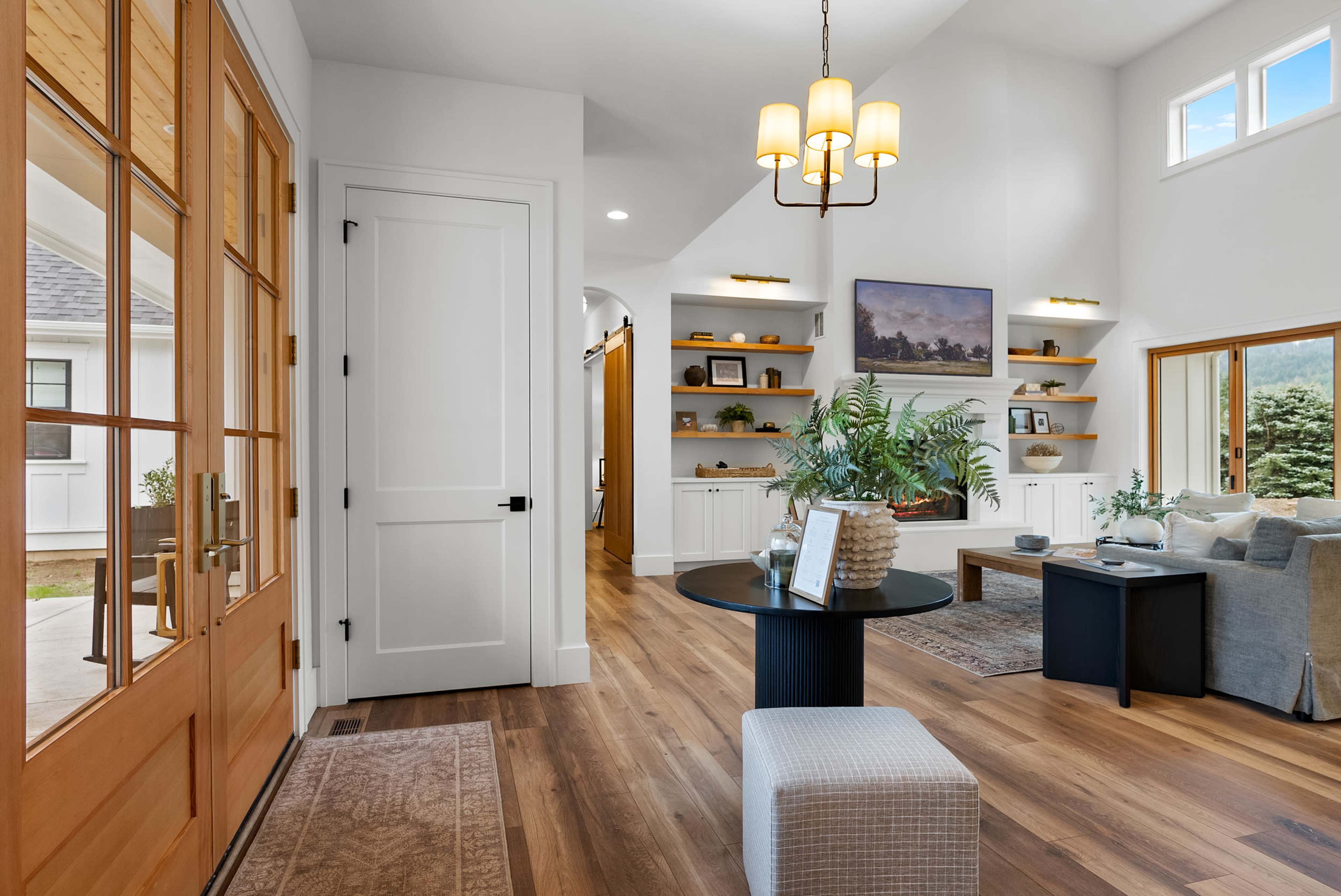 Bright Transitional Vineyard View Home Image in , Sherwood, OR