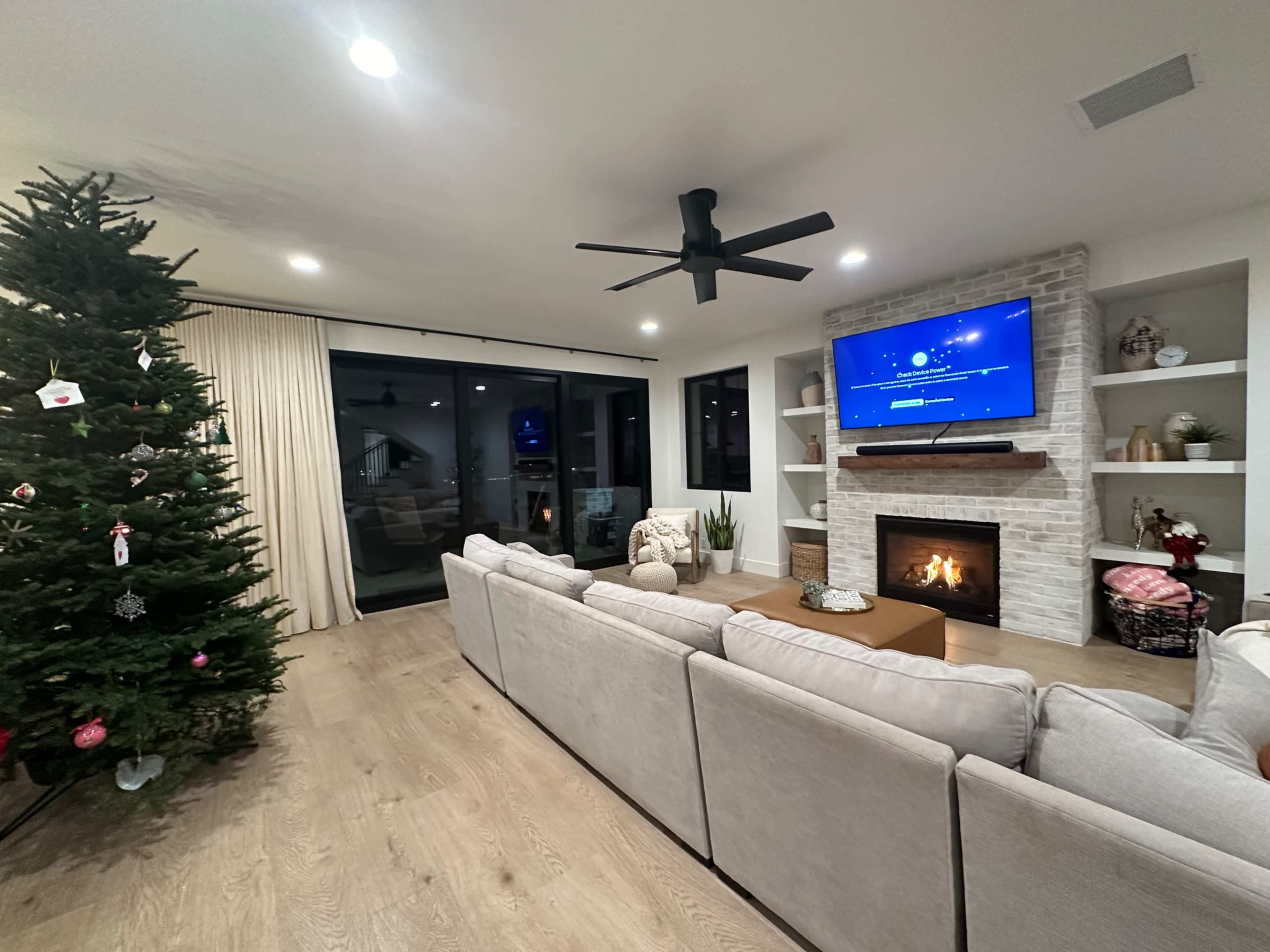 Hidden New Build with Amazing Views: Photoshoots & Special Events Image in , San Marcos, CA