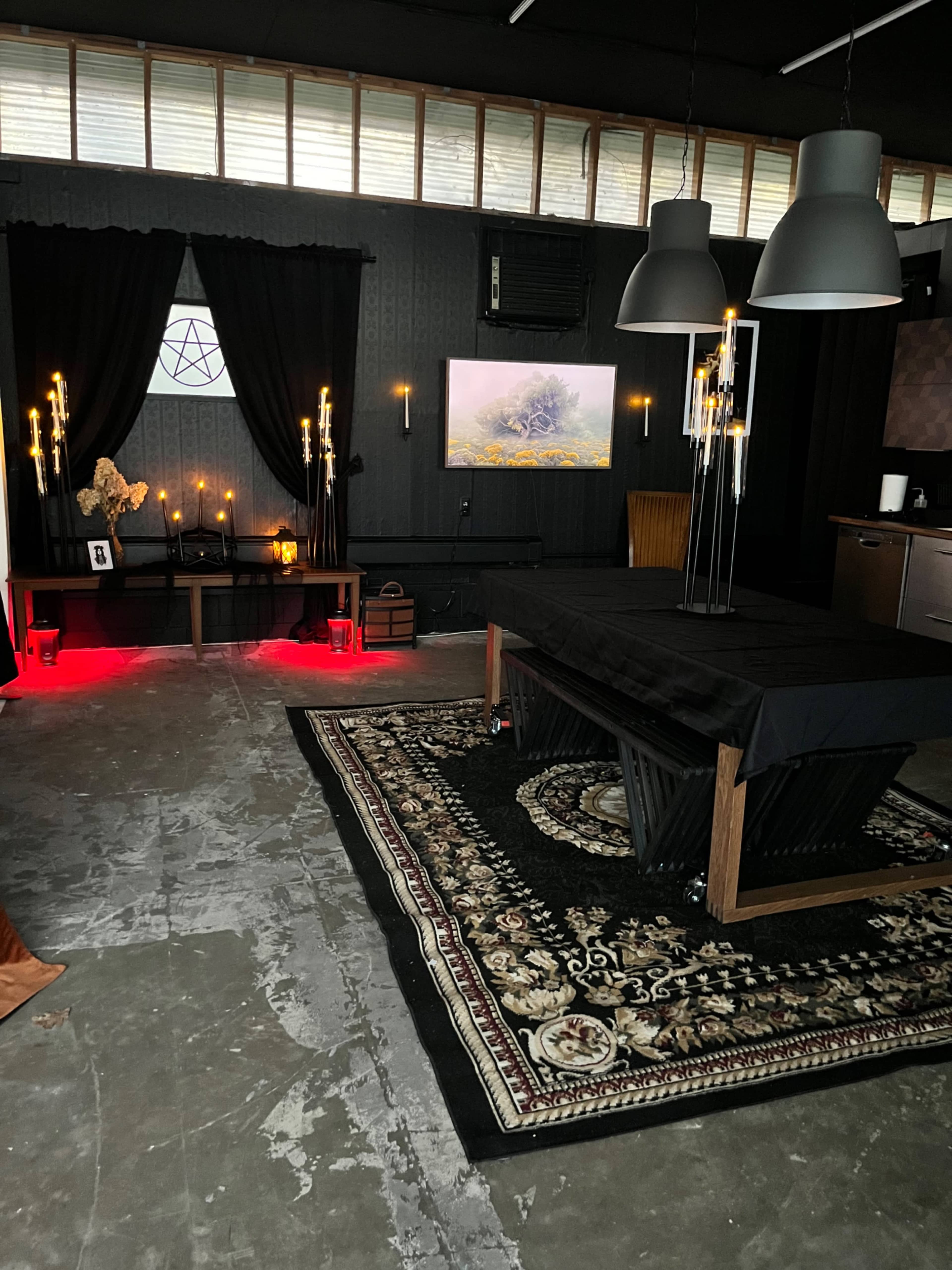Dark Romantic Boudoir Studio with Vintage Bedroom & Candlelight Image in Ferndale, Ferndale, MI