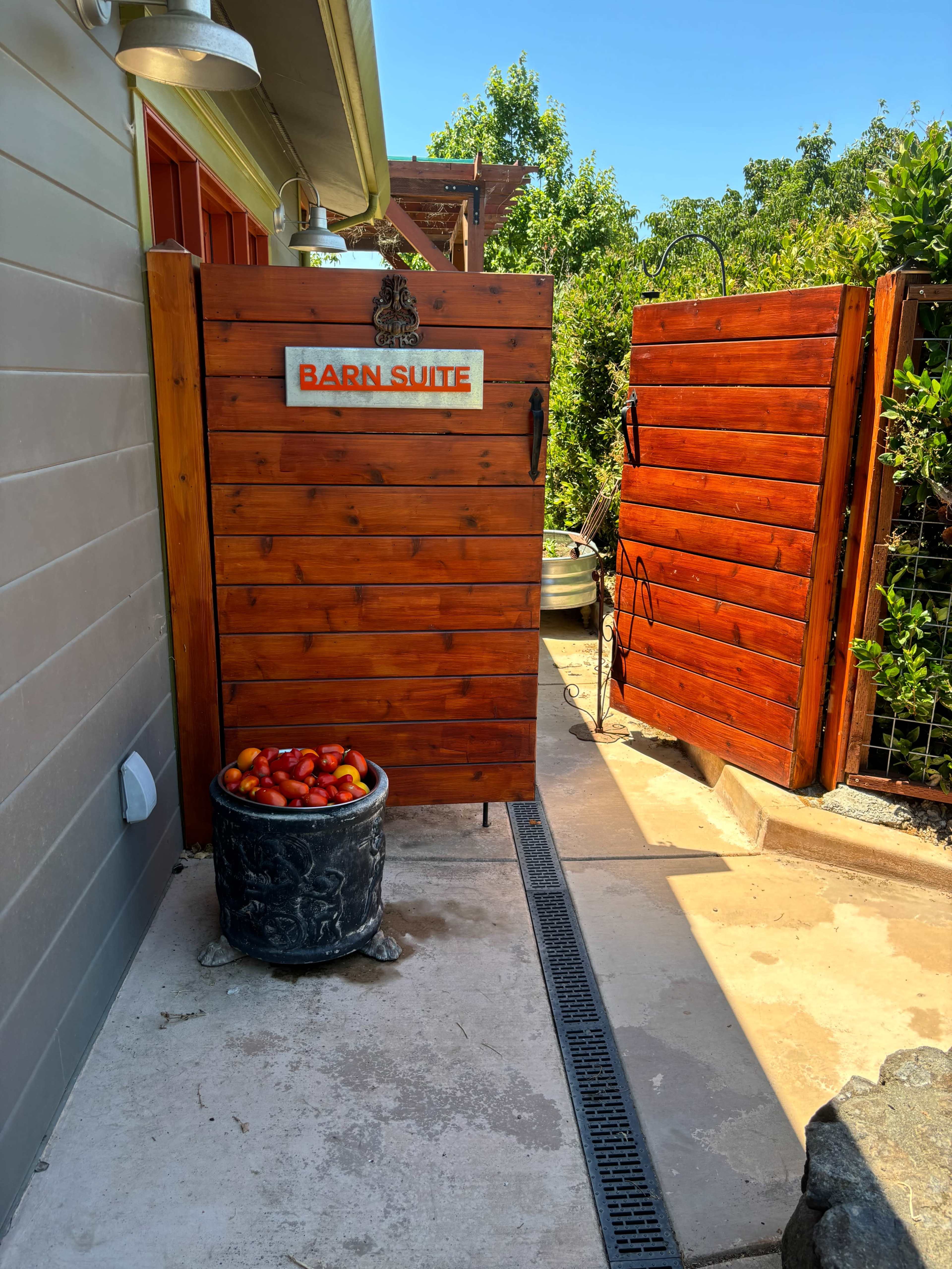 Country property with vineyard view and guest suite Image in , Sonoma, CA