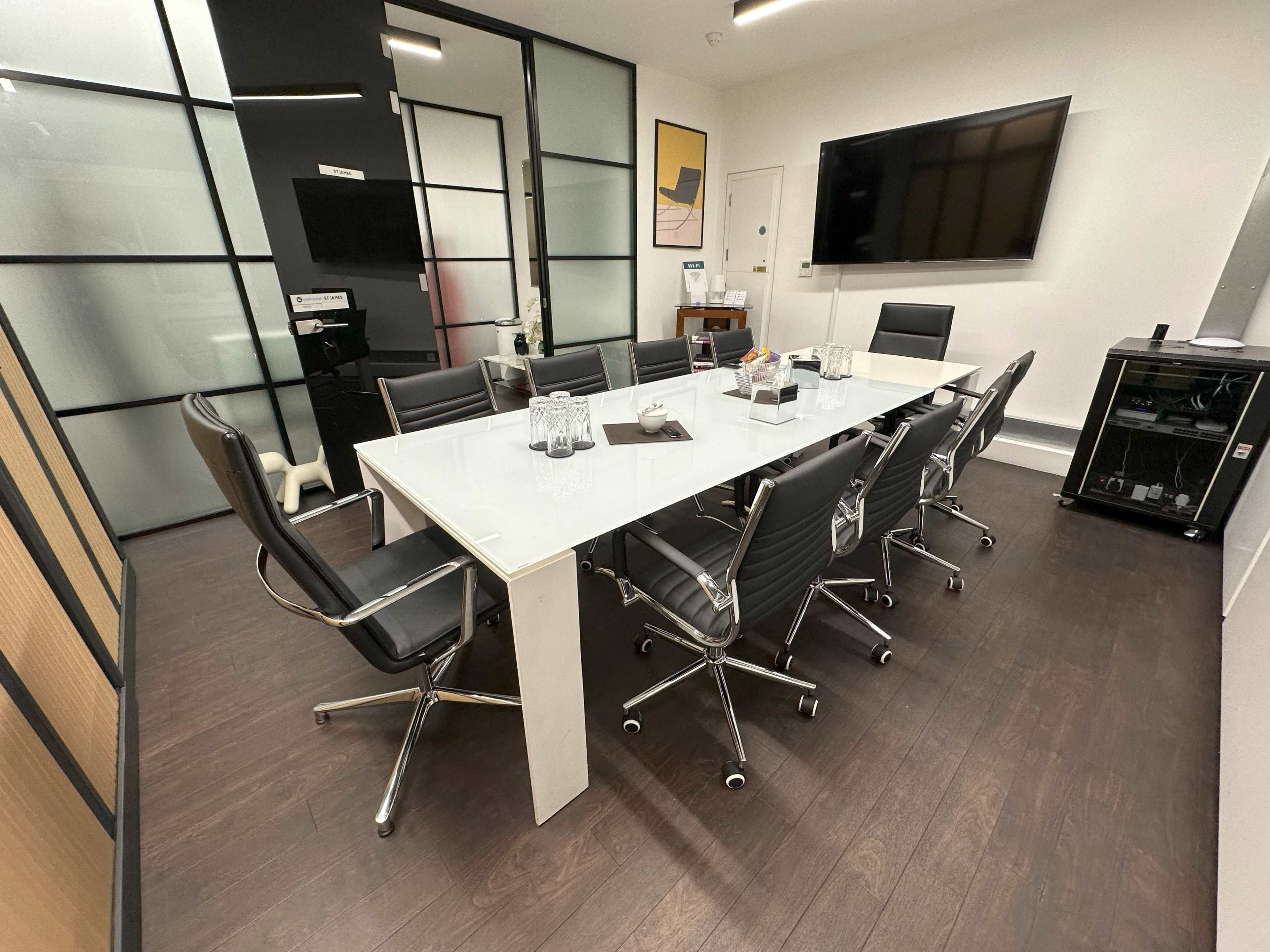 Premium Boardroom meeting spaces in the heart of Mayfair Image in Mayfair, Mayfair, London, ENG