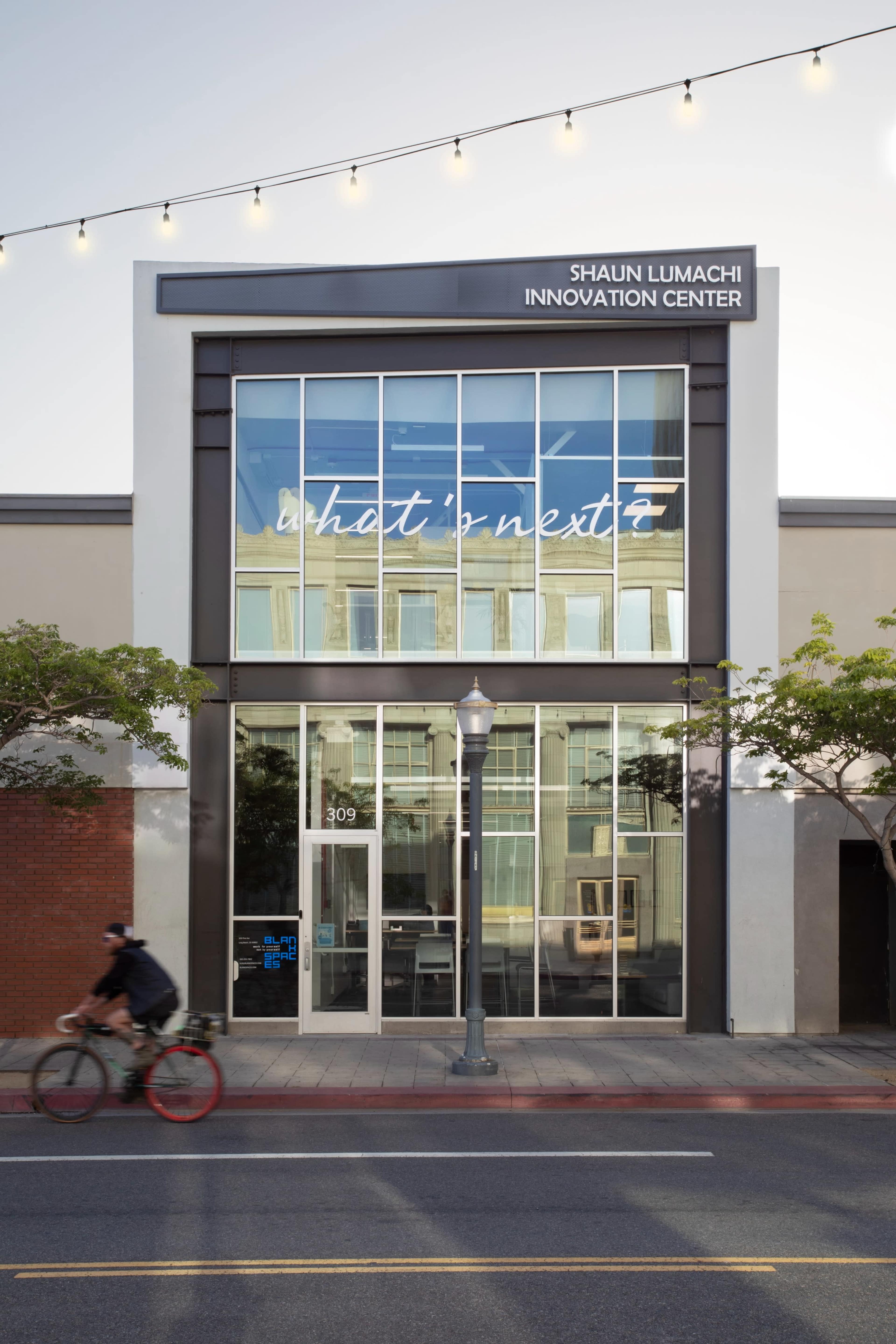 Downtown Long Beach Large Meeting Room Image in Downtown, Long Beach, CA