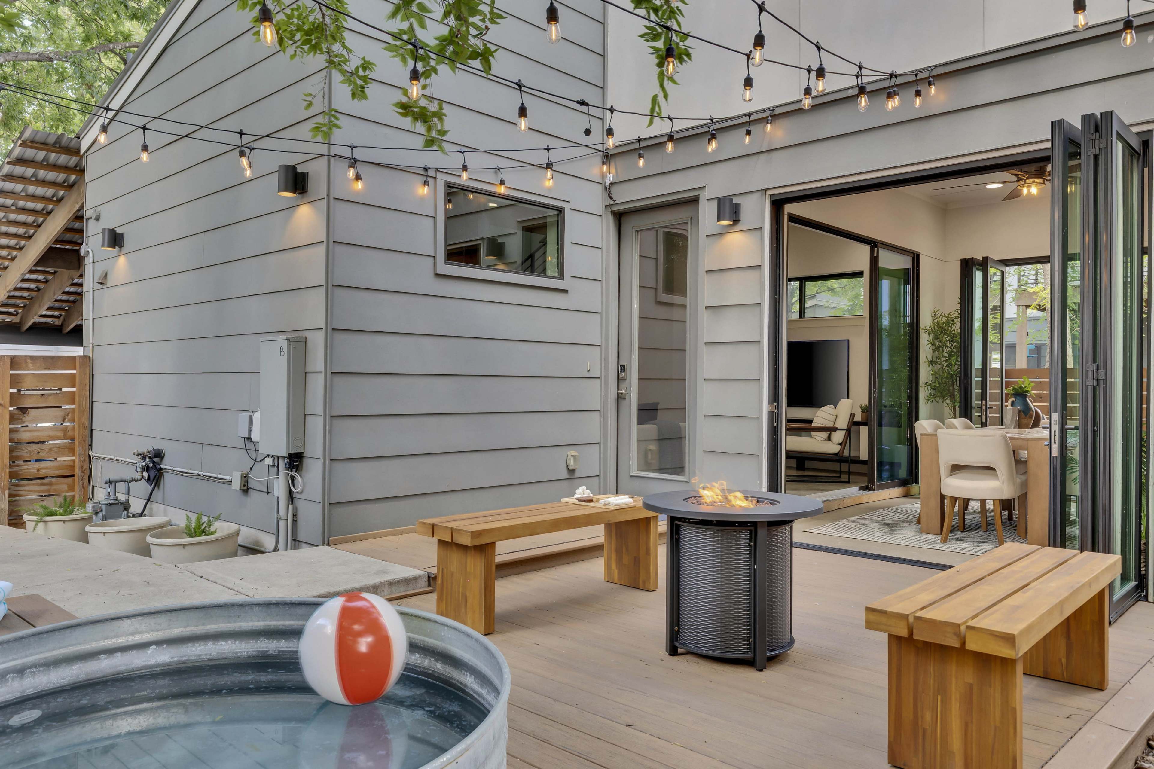 Modern East Austin Professionally Staged House Image in Holly, Austin, TX