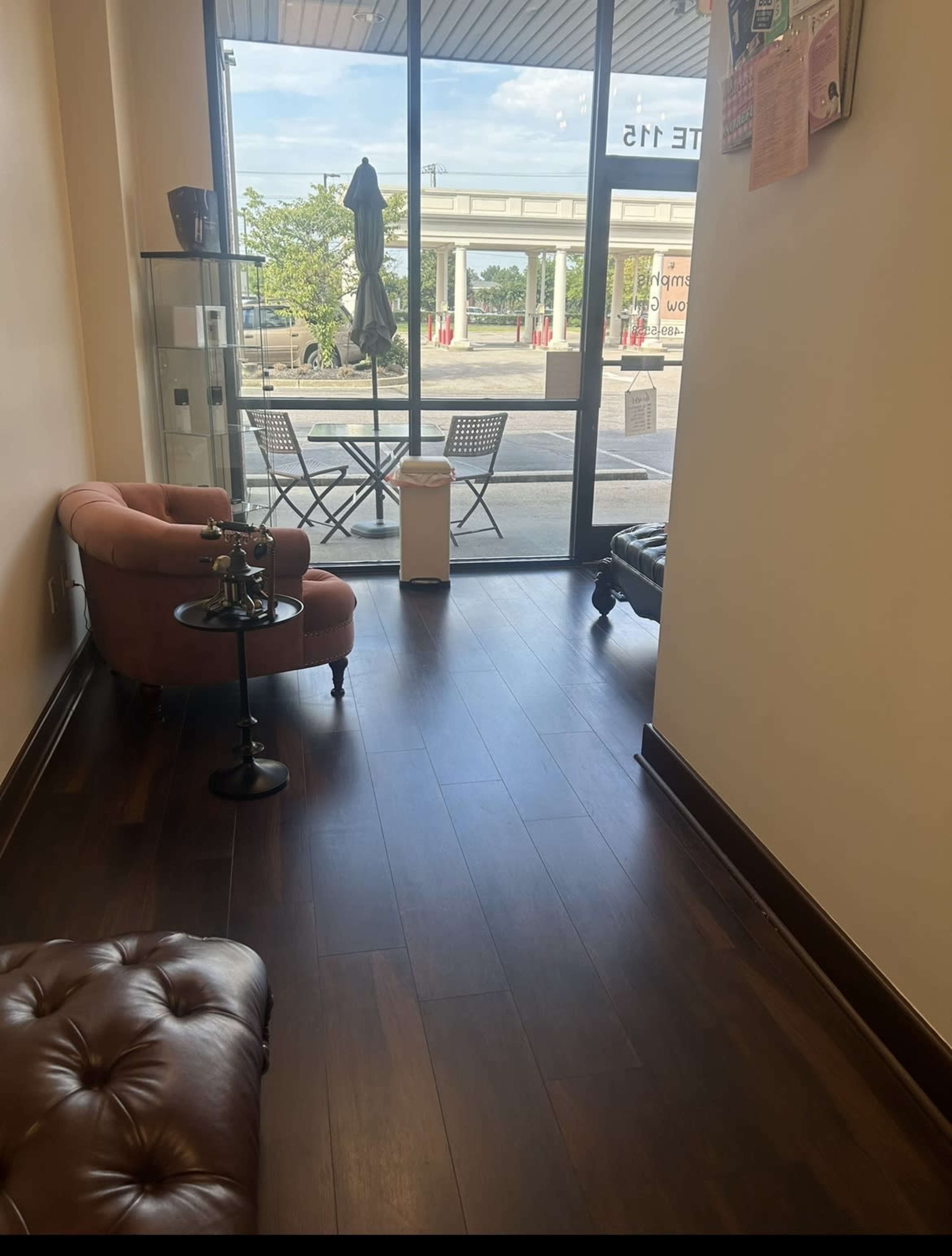 Unlock a Premium Spa & Medical Space in an Influential Location! Image in Collierville, Germantown, TN