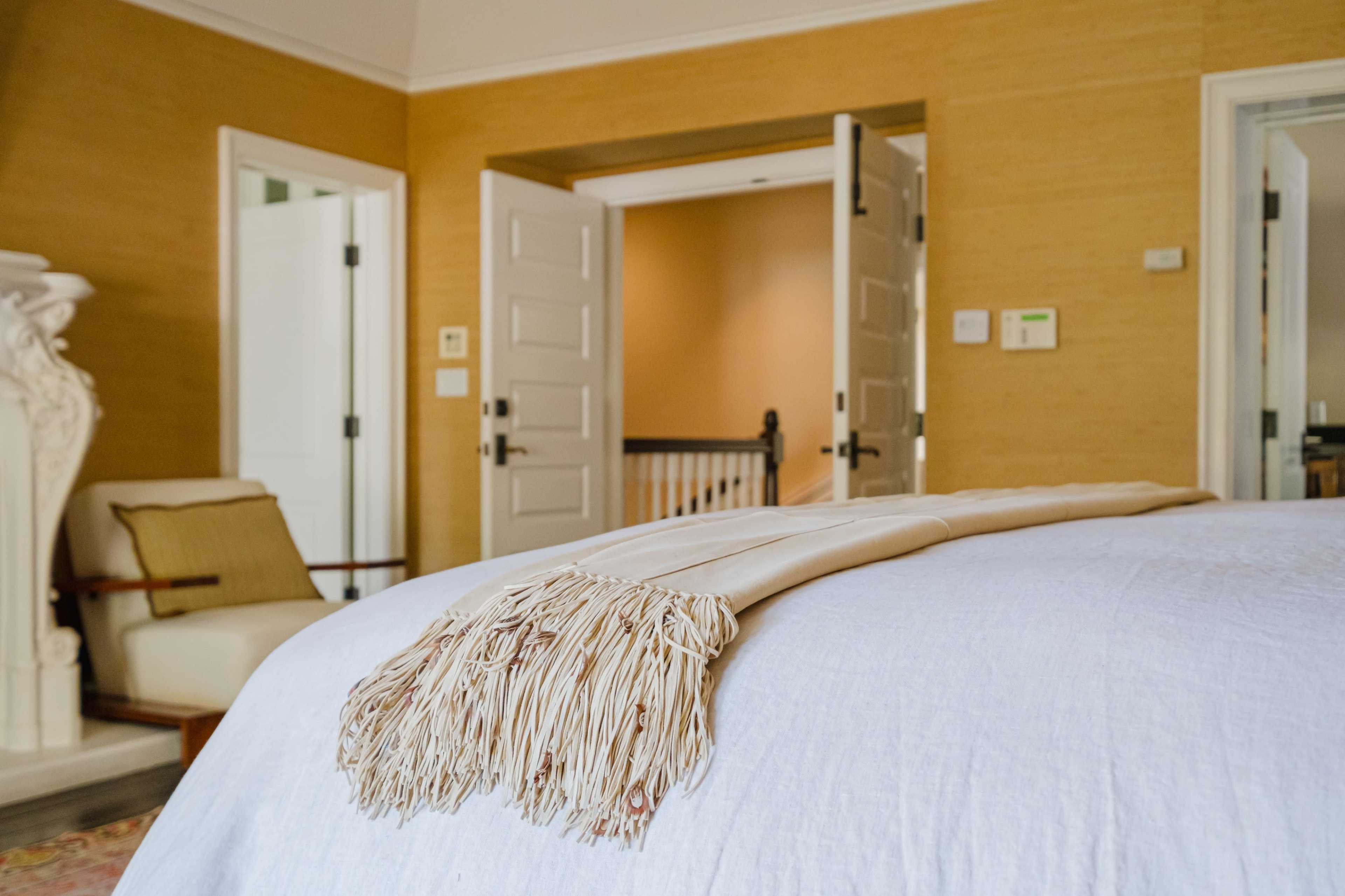 TENNIS COURT DREAMS: HOLLYWOOD HILLS ESTATE Image in Beverly Crest, Beverly Hills, CA