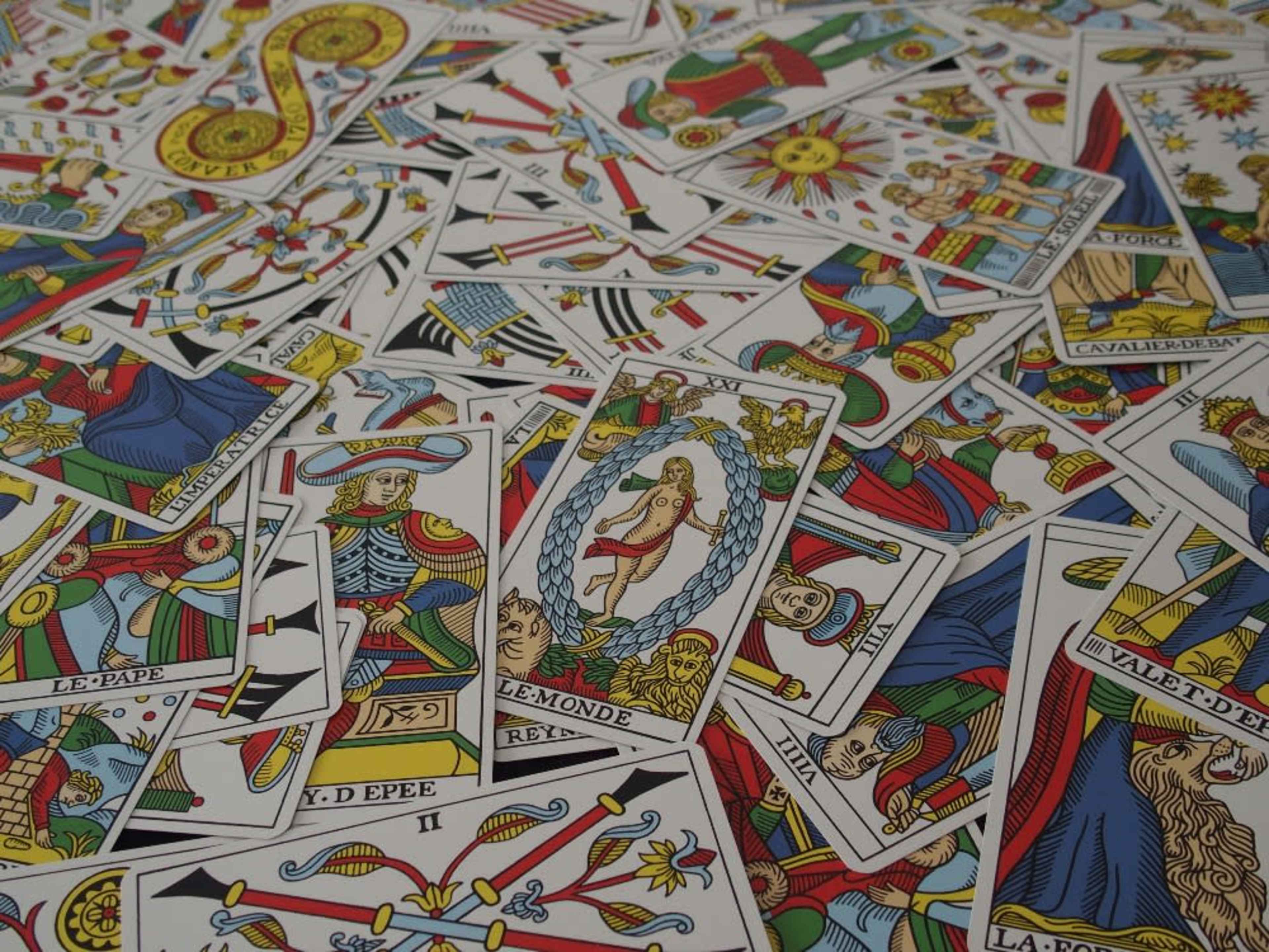 Psychic Tarot Card Reading