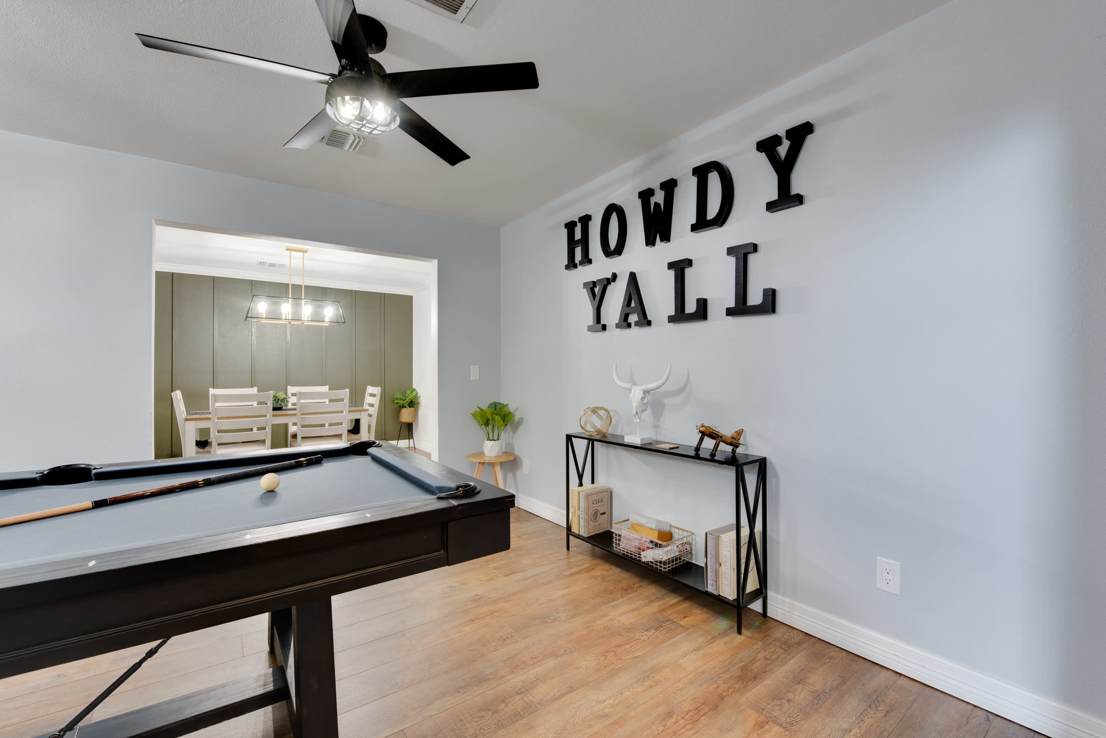 Stylish Poolside Home w/ Game Room + Open Layout Image in Oaks Of Devonshire, Spring, TX