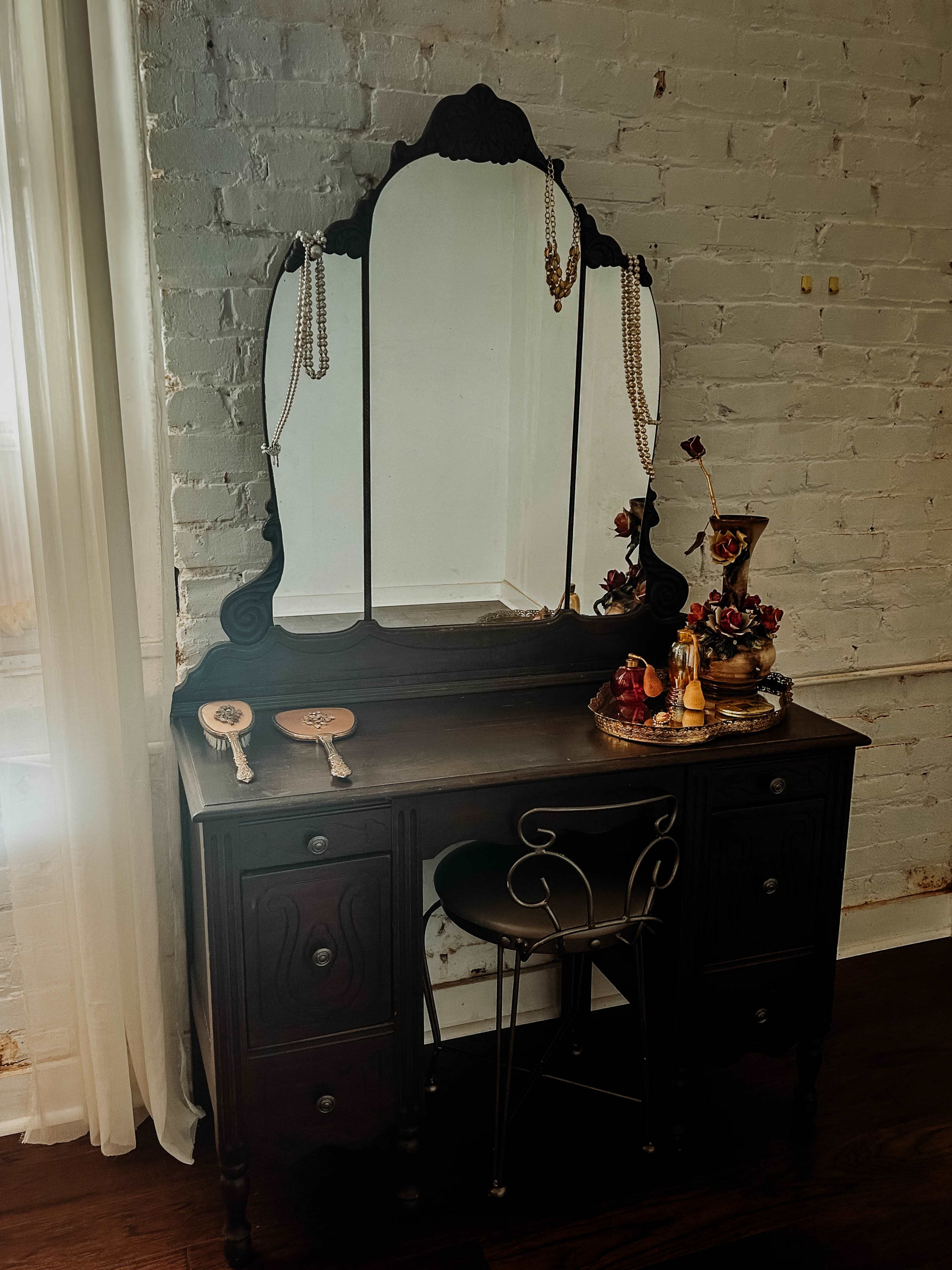 Studio 301A Image in Northwest Tampa, Tampa, FL