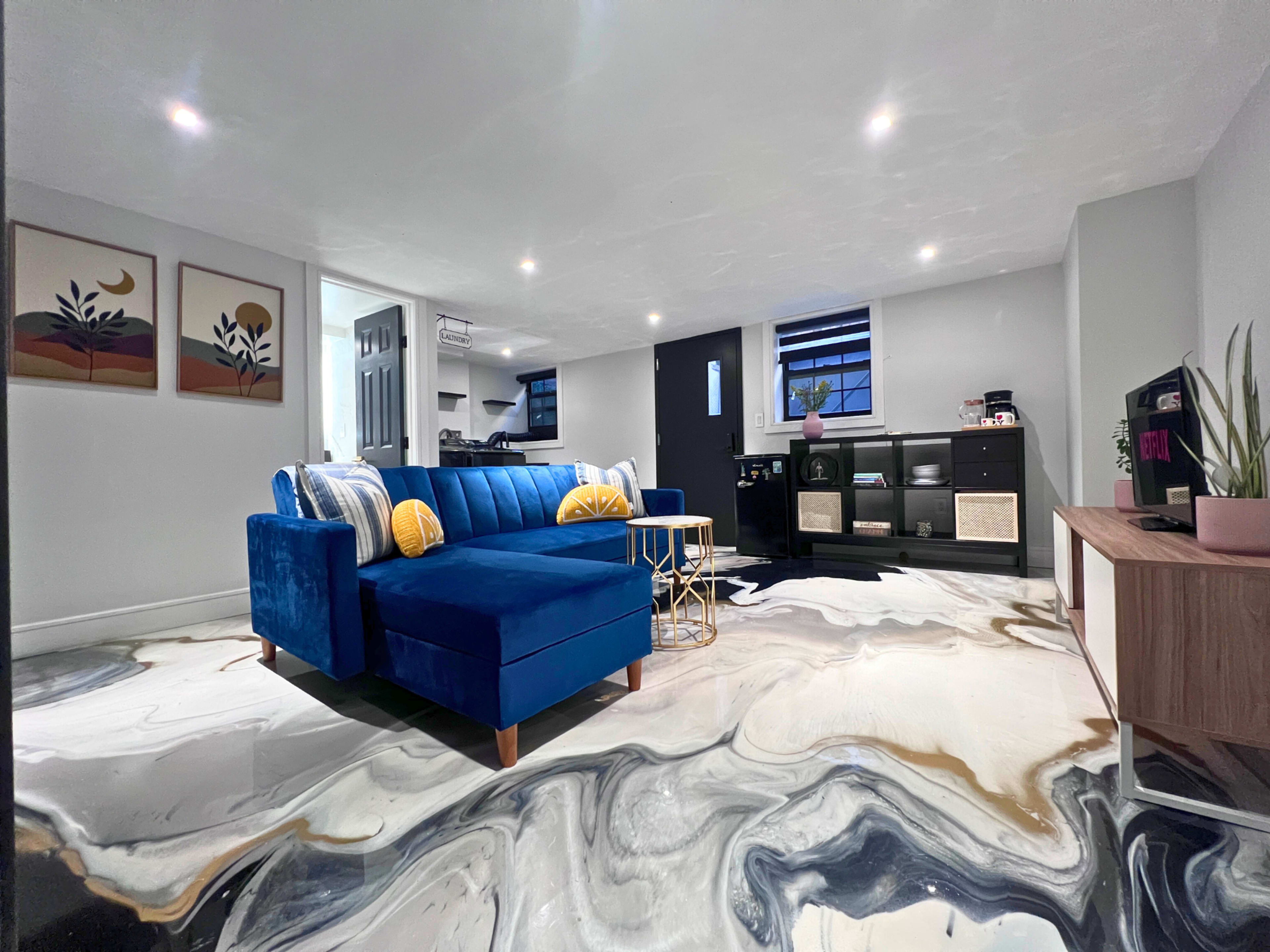 All Inclusive Private Apartment For Meetings (Modern) Image in Jackson Heights, Jackson Heights, NY