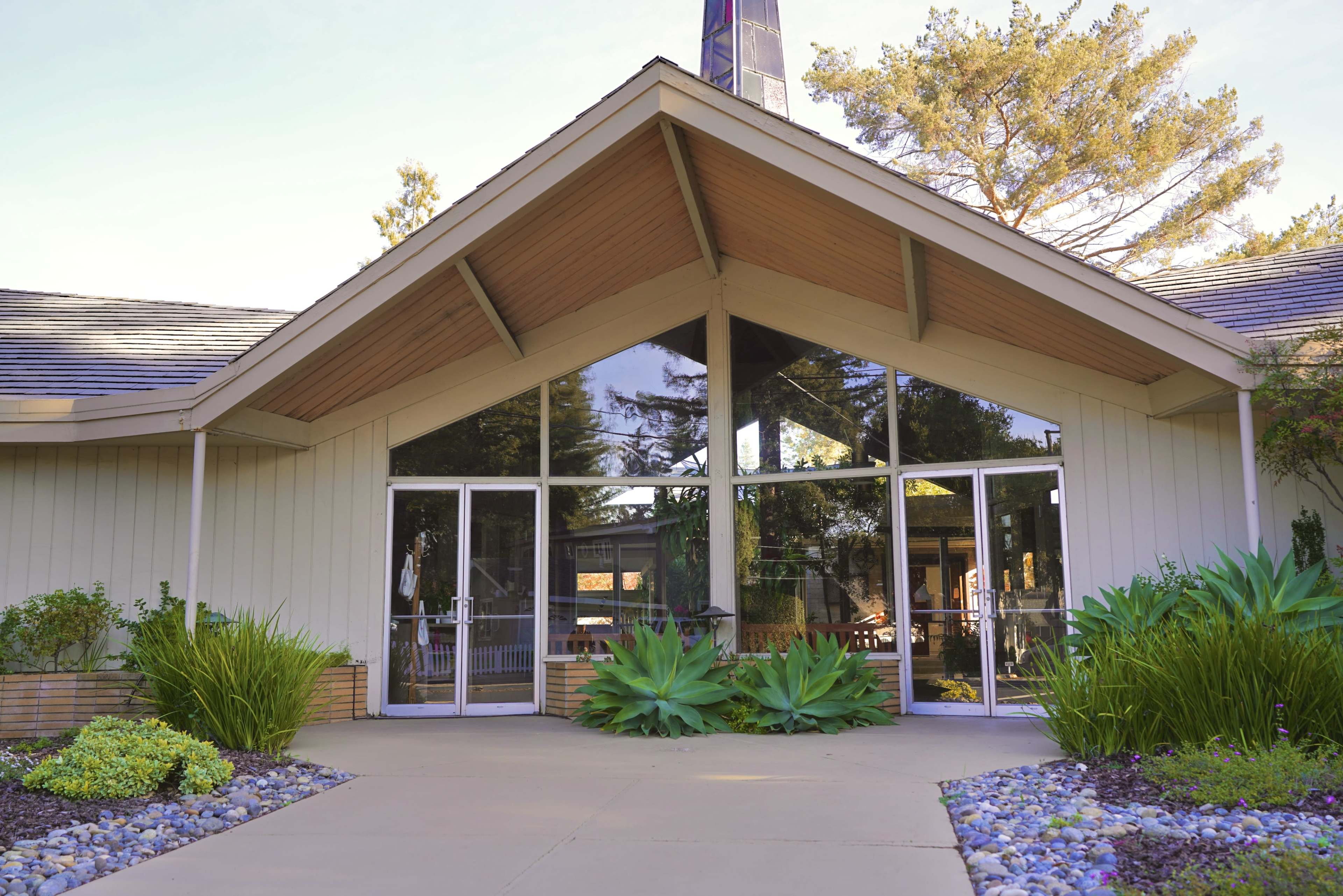 The Gathering | Bright \u0026 Spacious Community Event Hall in Los Gatos, los  gatos, CA | Production | Peerspace, image size:3840x2562