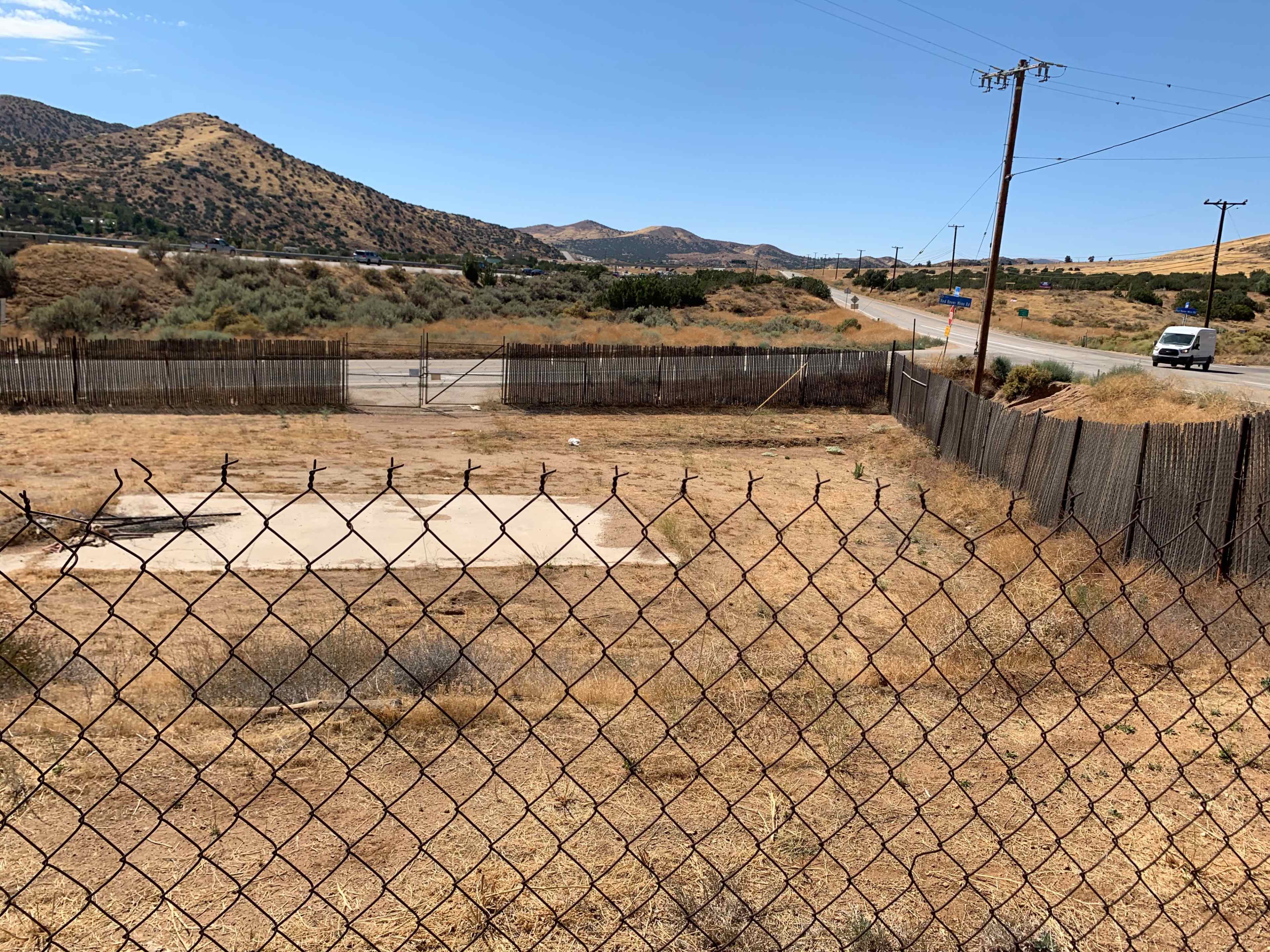 Acton, CA vacant Lot for Crew Parking, Base Camps, on M1 property Image in Acton, Acton, CA