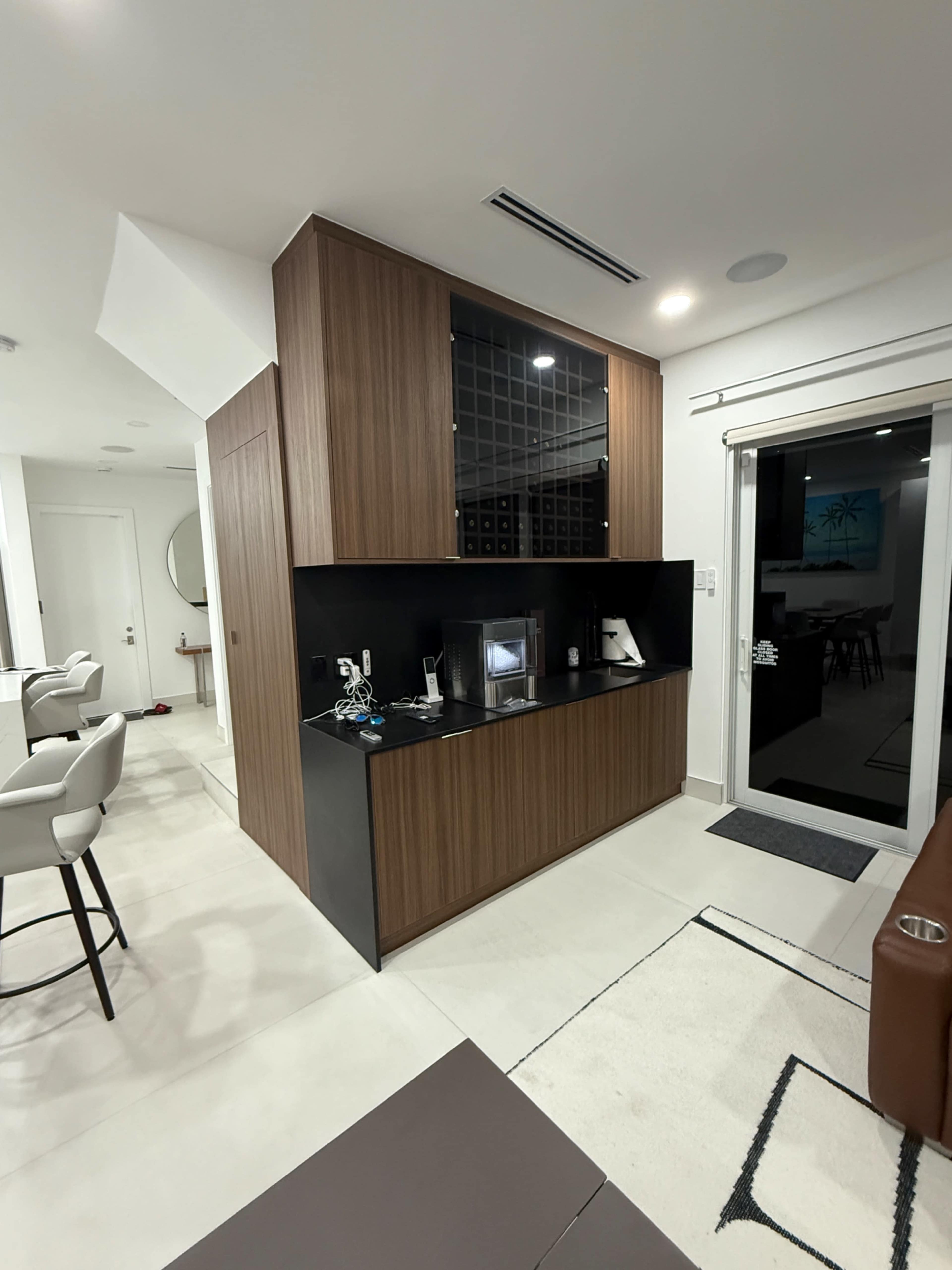 Safe & Sanitized Downtown Fort Lauderdale Townhouse with beautiful Skyline View!!! Image in Colee Hammock, Fort Lauderdale, FL