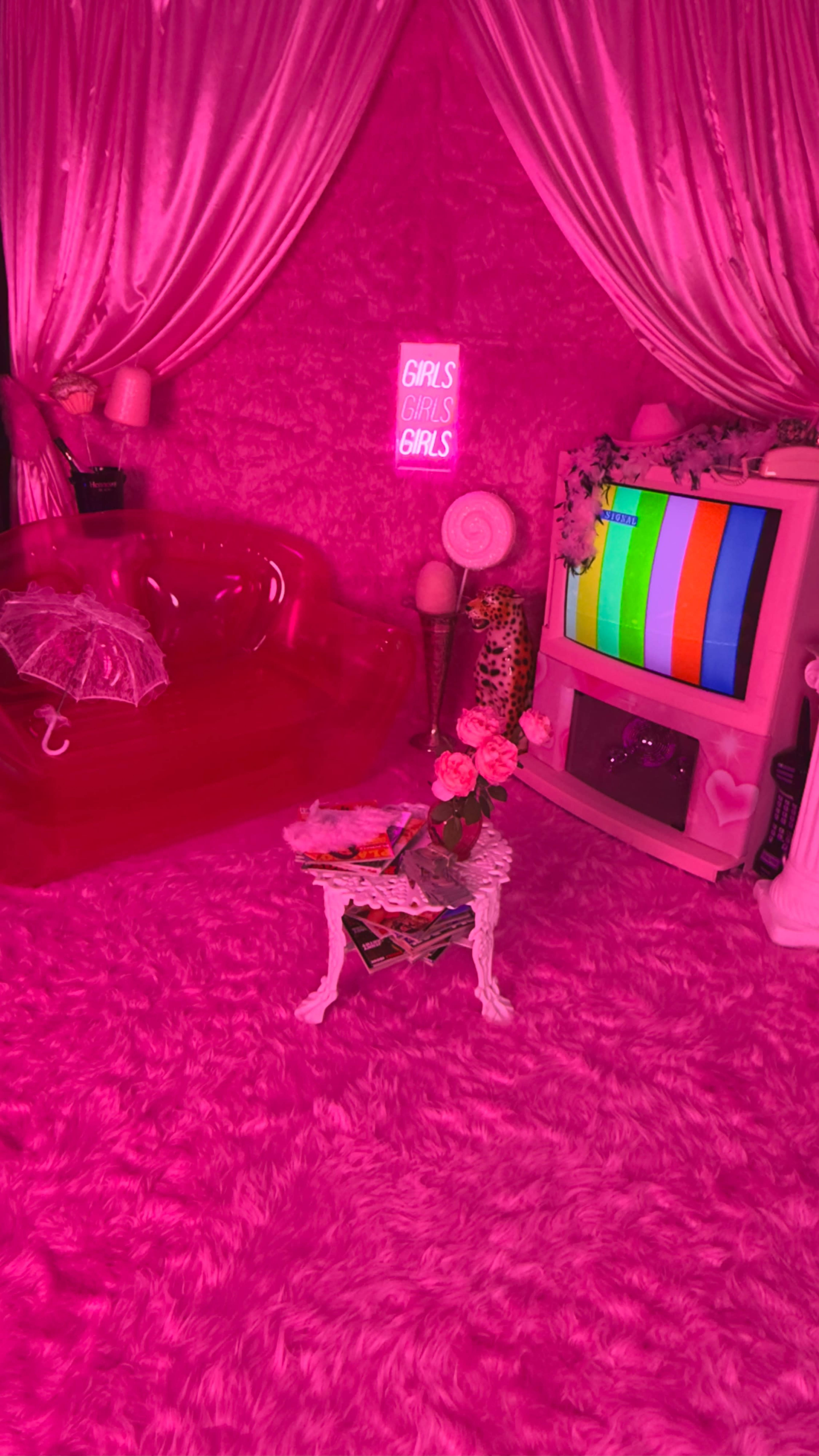 6 Cinematic Sets, 1 Studio - A Visual Wonderland Image in Charleston, Las Vegas, NV