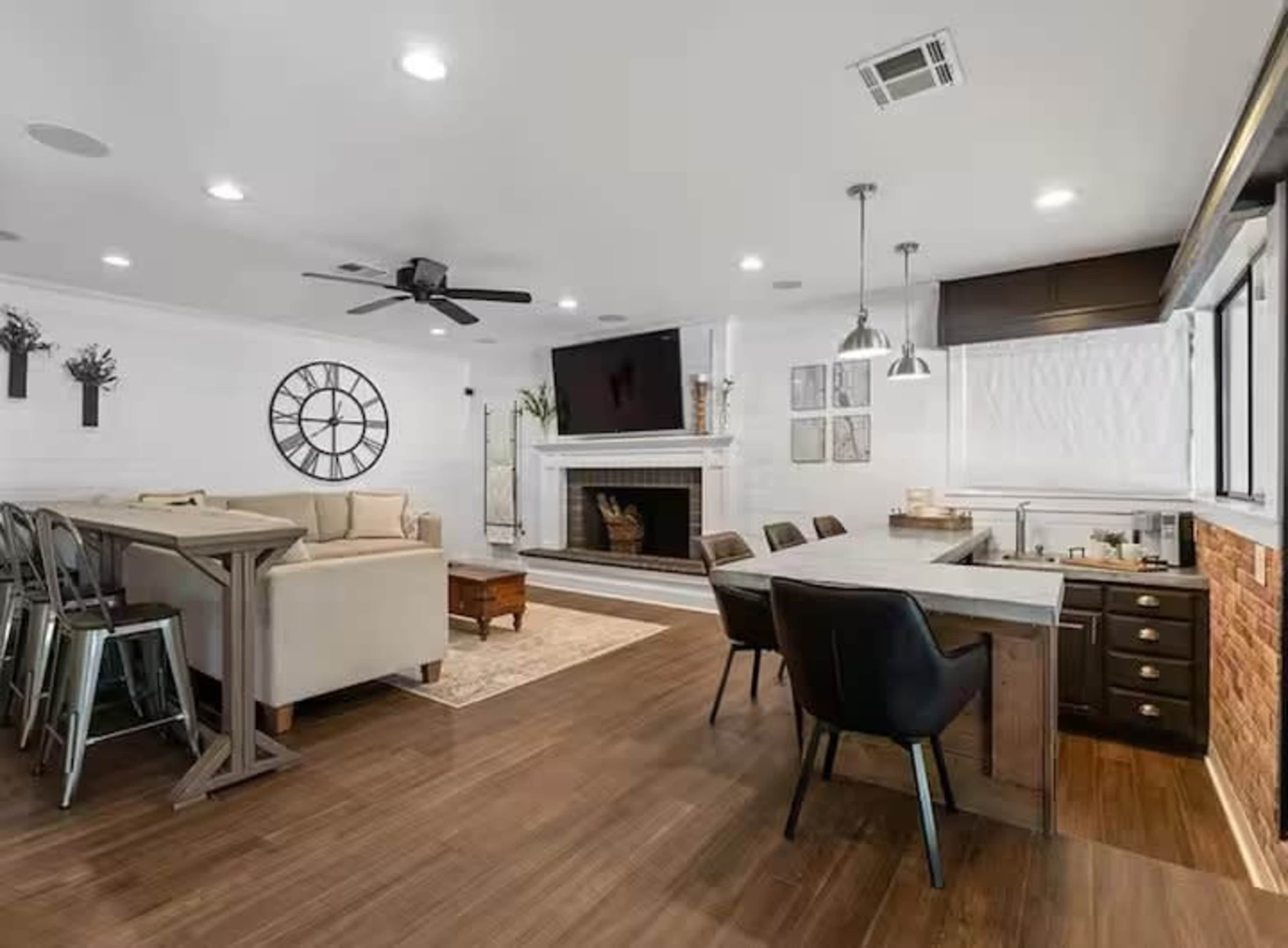 Home with Spacious Designer Interiors Image in Lancaster, Lancaster, CA