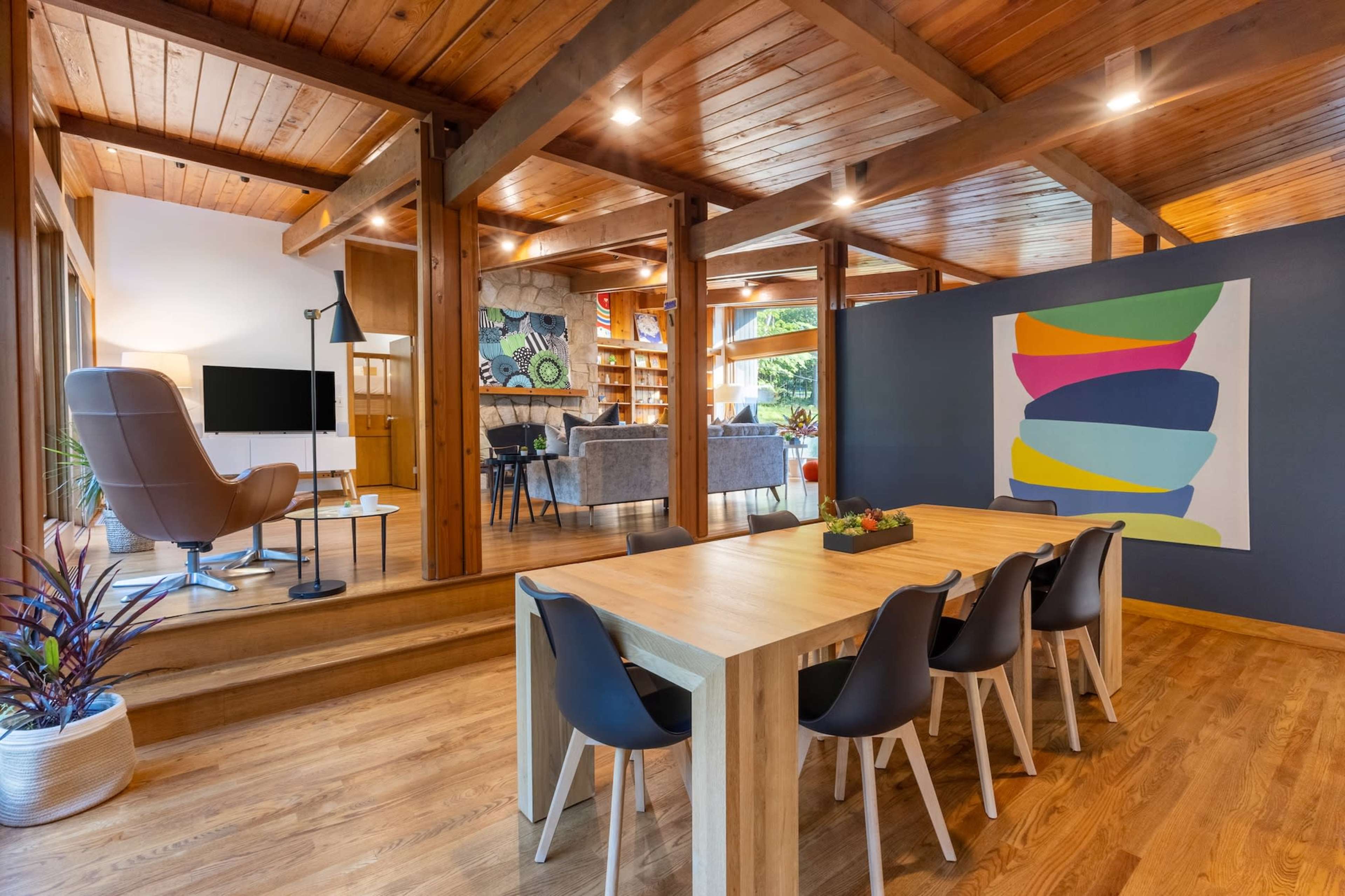 Mid-Century Modern Gem Just 29 Miles from NYC Image in Watchung, Watchung, NJ