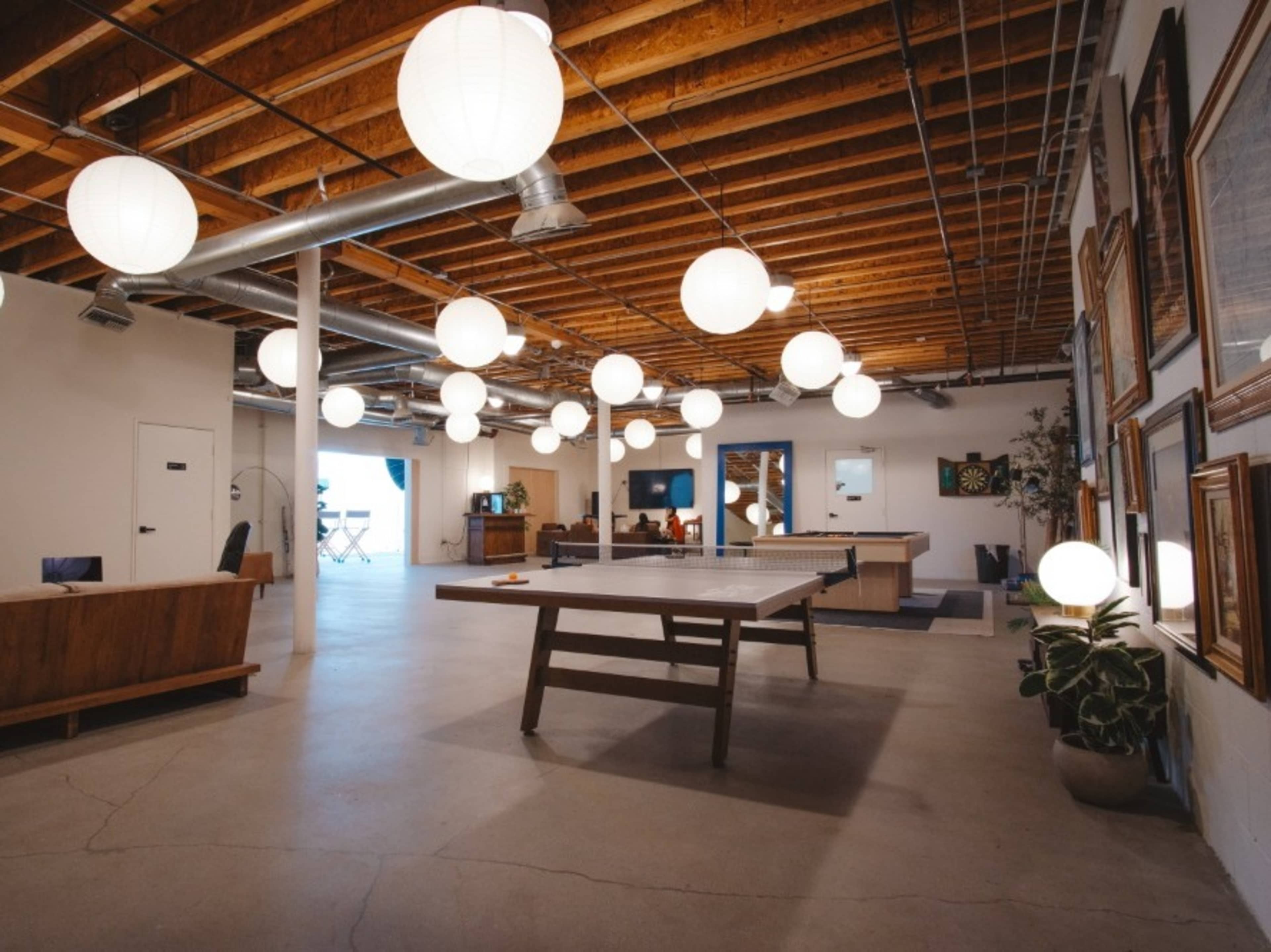 Event Lounge & Game Room Access / Talent Area