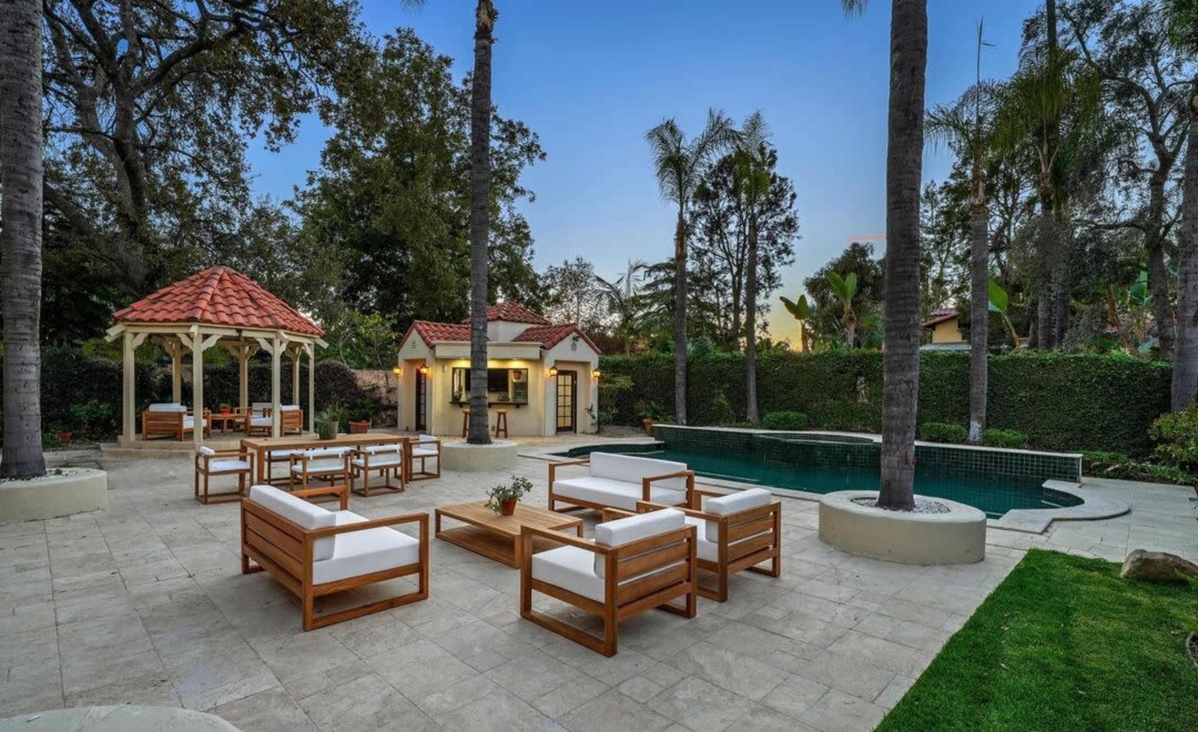 Outdoor Spanish/Mediterranean Oasis Image in Encino, Encino, CA