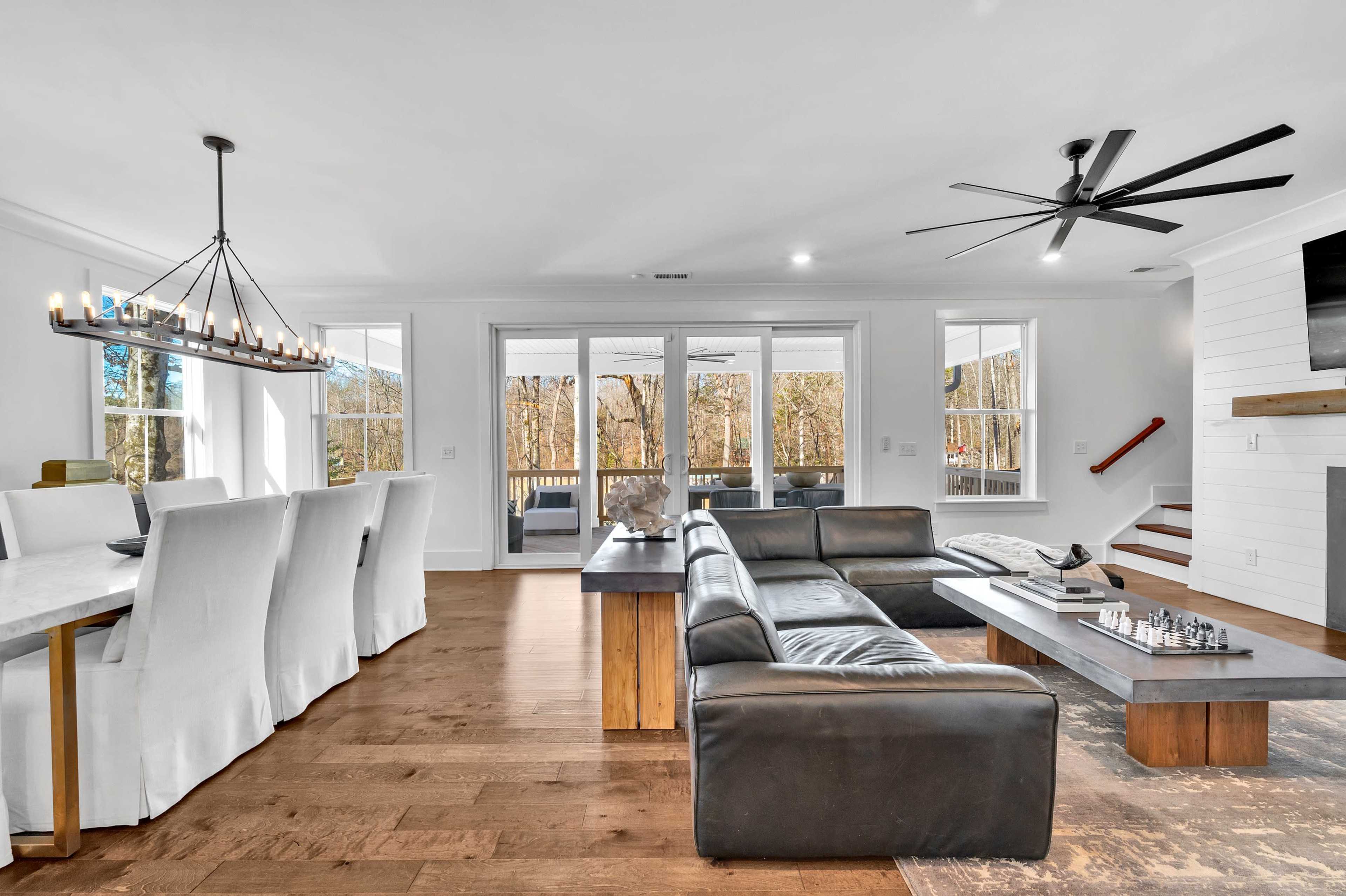 Lakefront Luxury Image in Lake Norman of Catawba, Catawba, NC