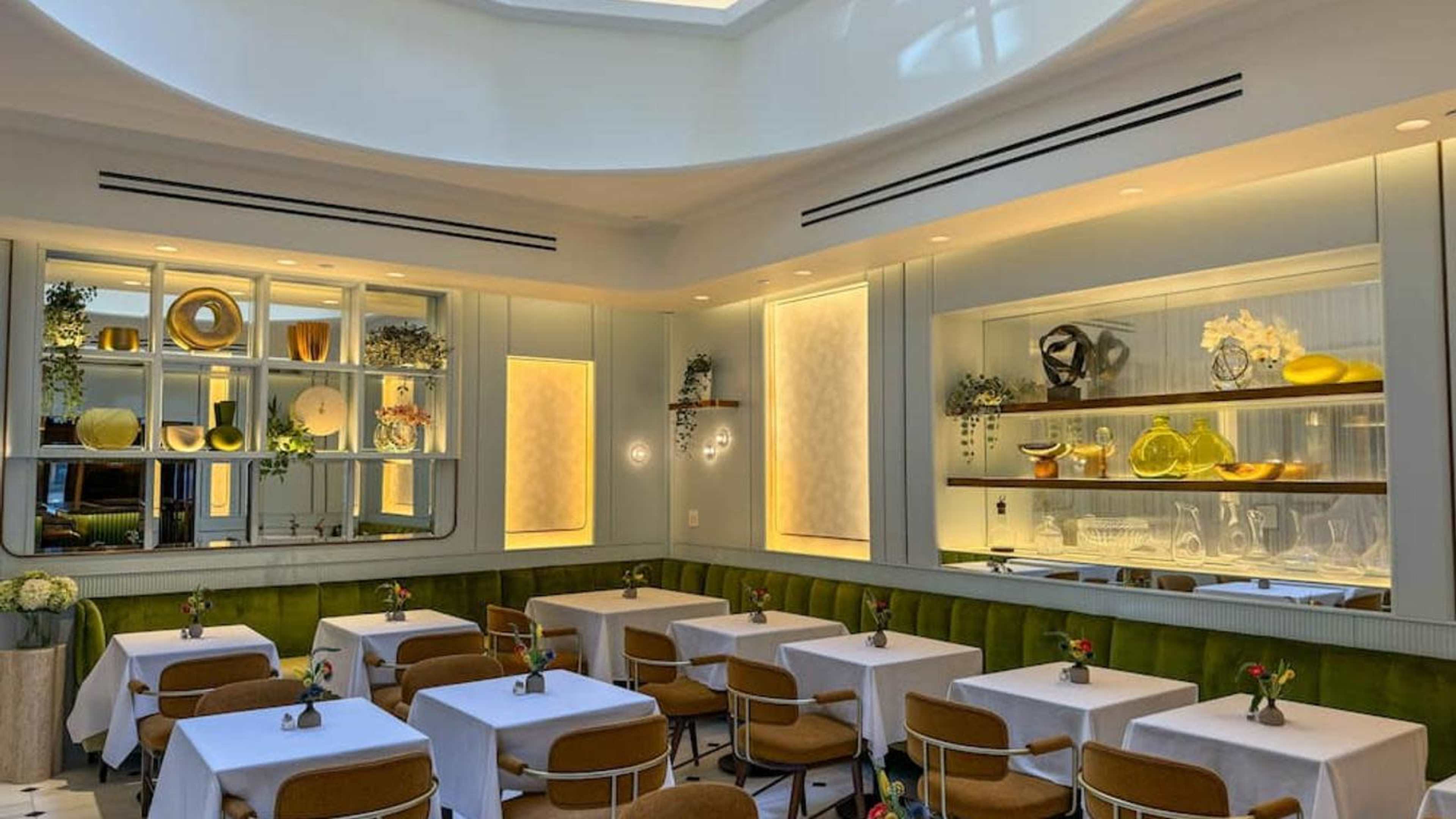 Brand New Restaurant in a Luxury Hotel Image in Midtown Manhattan, New York, NY