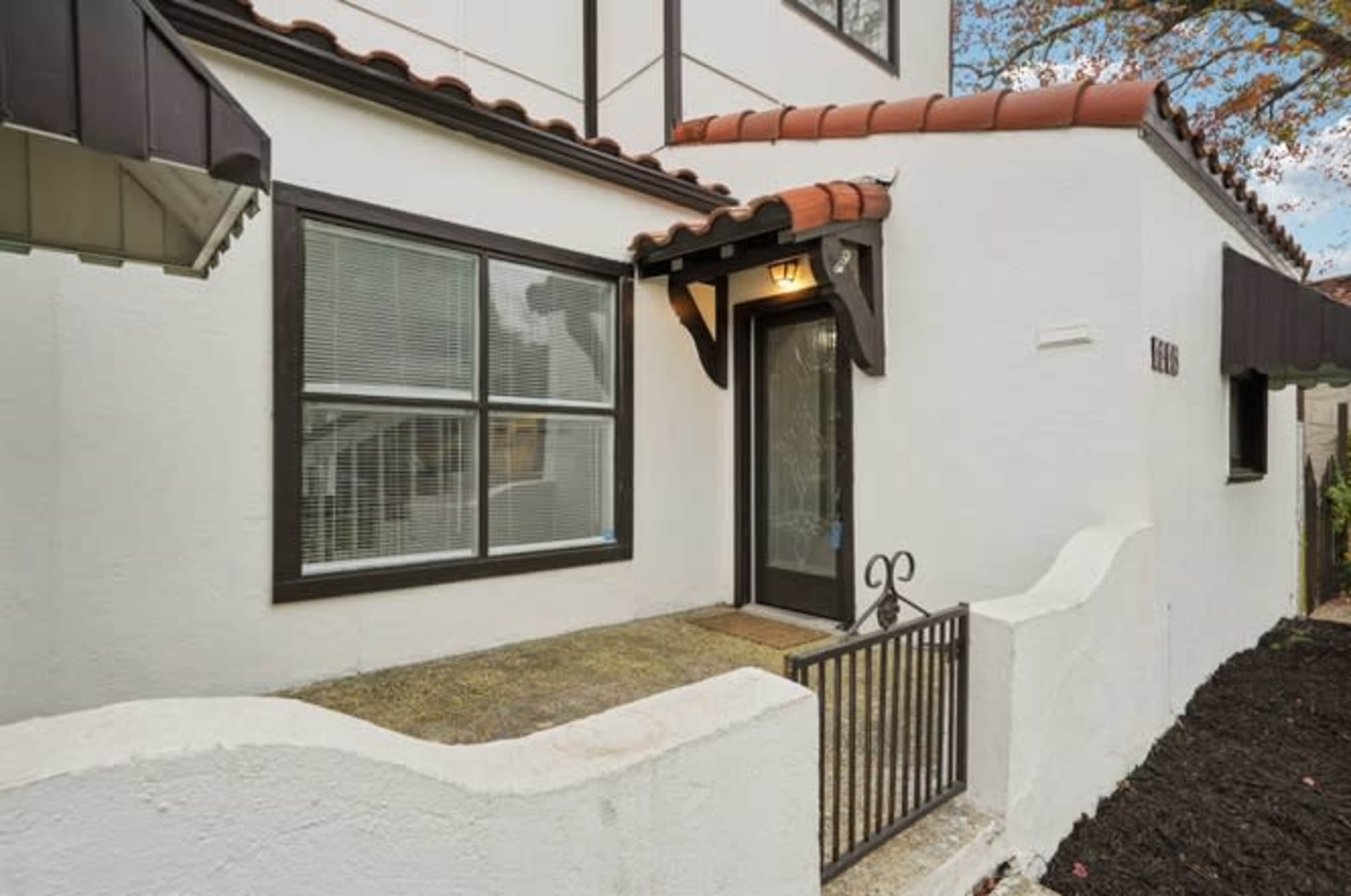 1920s Beautiful Spanish-style Home Image in Near Northwest, San Antonio, TX