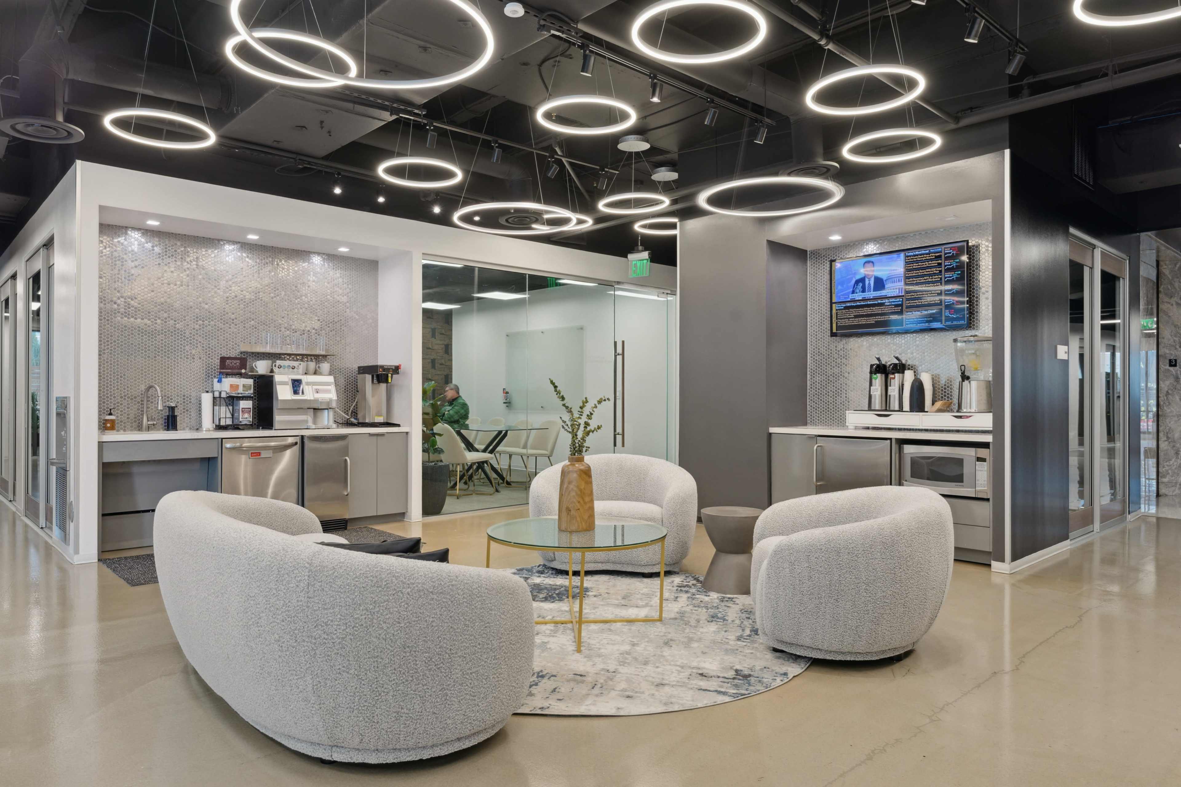 The Lencioni Boardroom-Uptown/Central Expressway Image in Oak Lawn, Dallas, TX