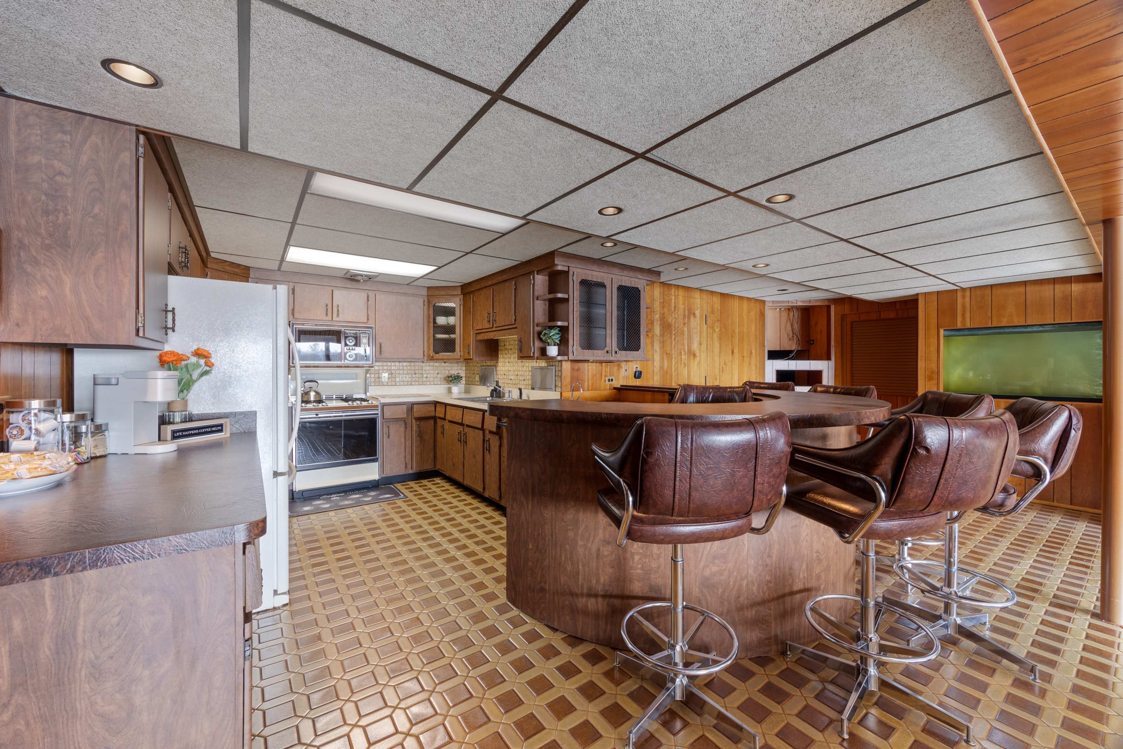 Dreamy Private Lake House Image in Ela Township, Mundelein, IL