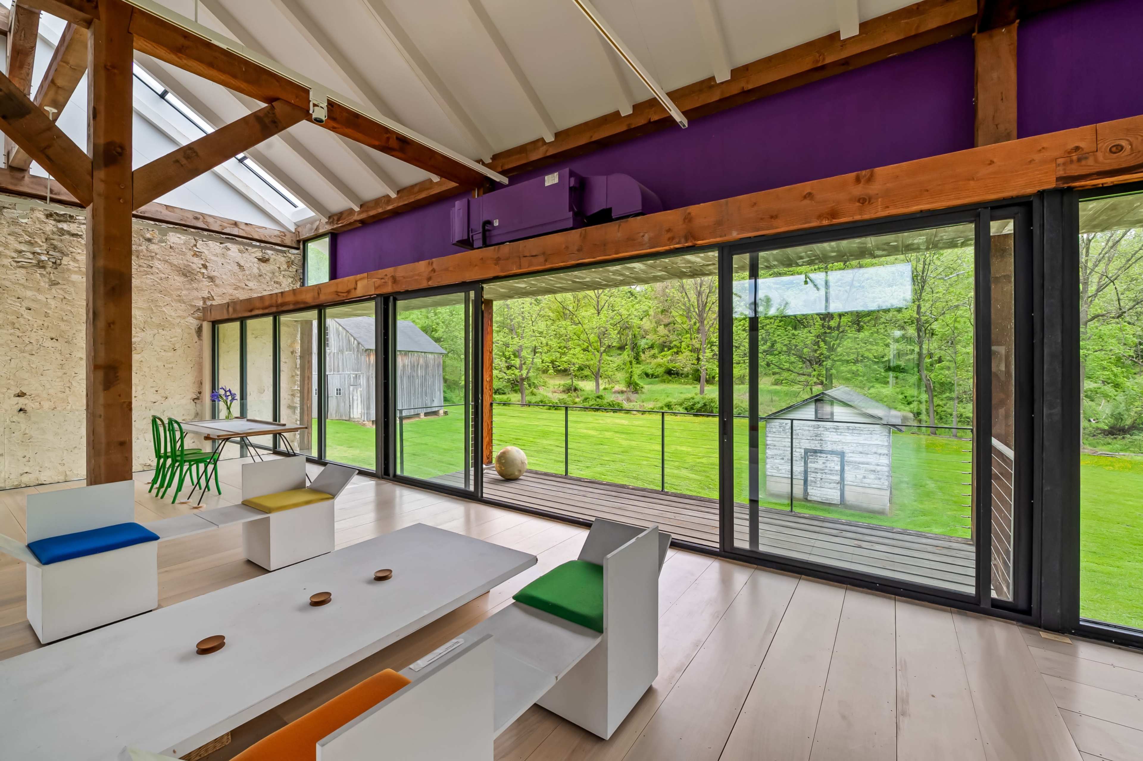 Modern Converted Barn Gallery Home Image in Phoenix, Phoenix, MD