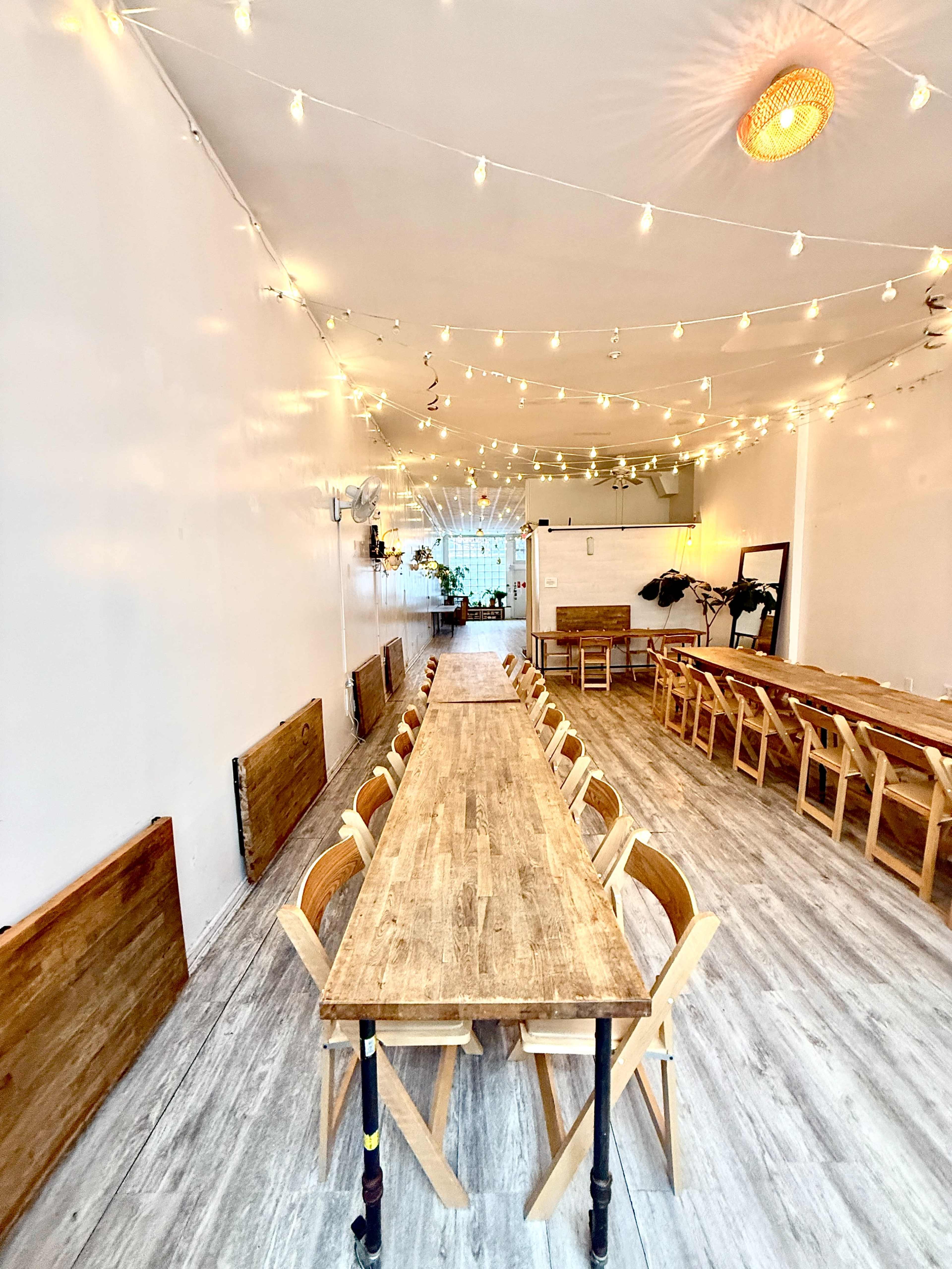 Bright Brooklyn Meeting & Creative Space Image in Williamsburg, Brooklyn, NY