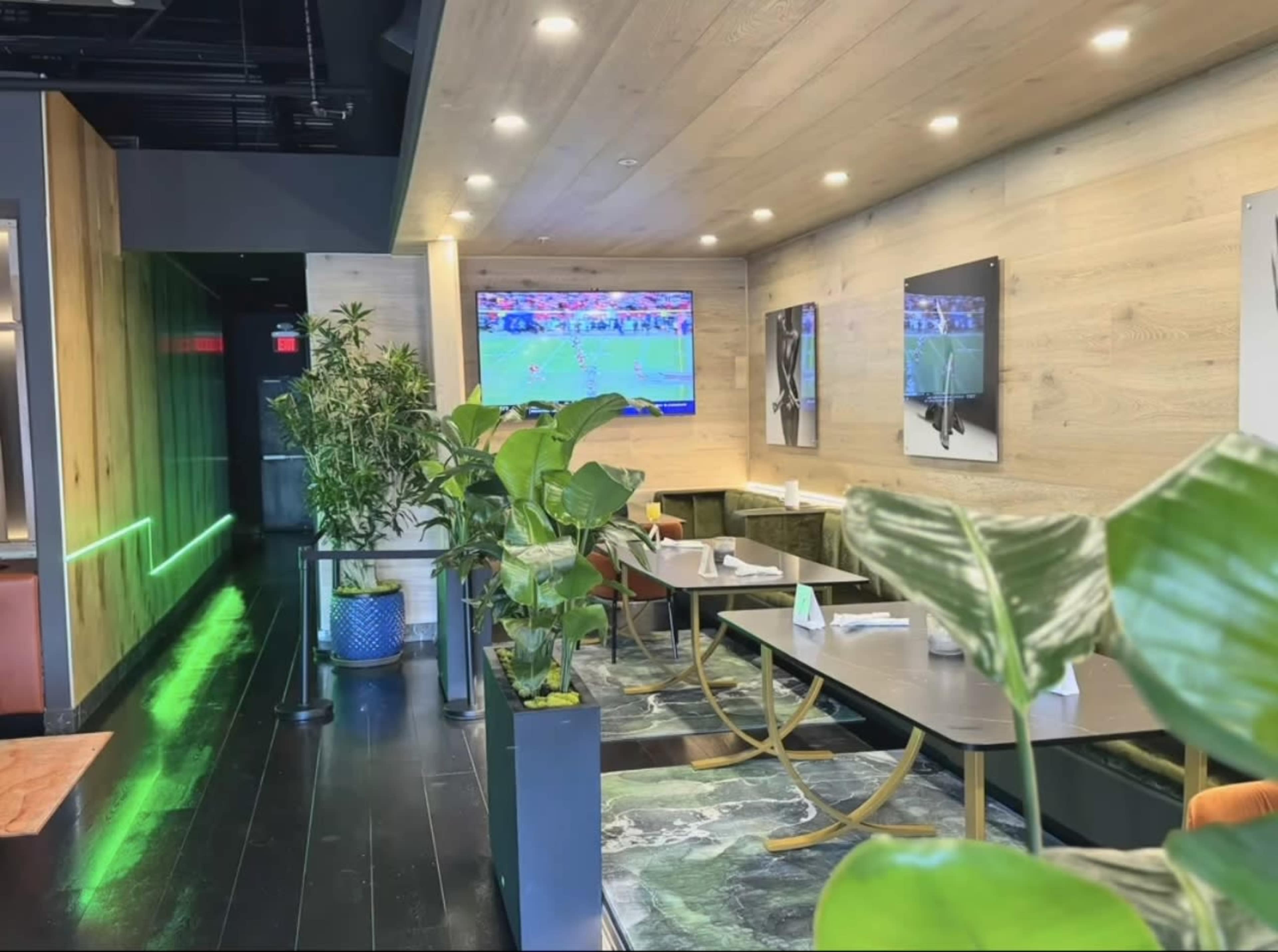 Upscale Intimate Restaurant & Lounge Image in , Norcross, GA