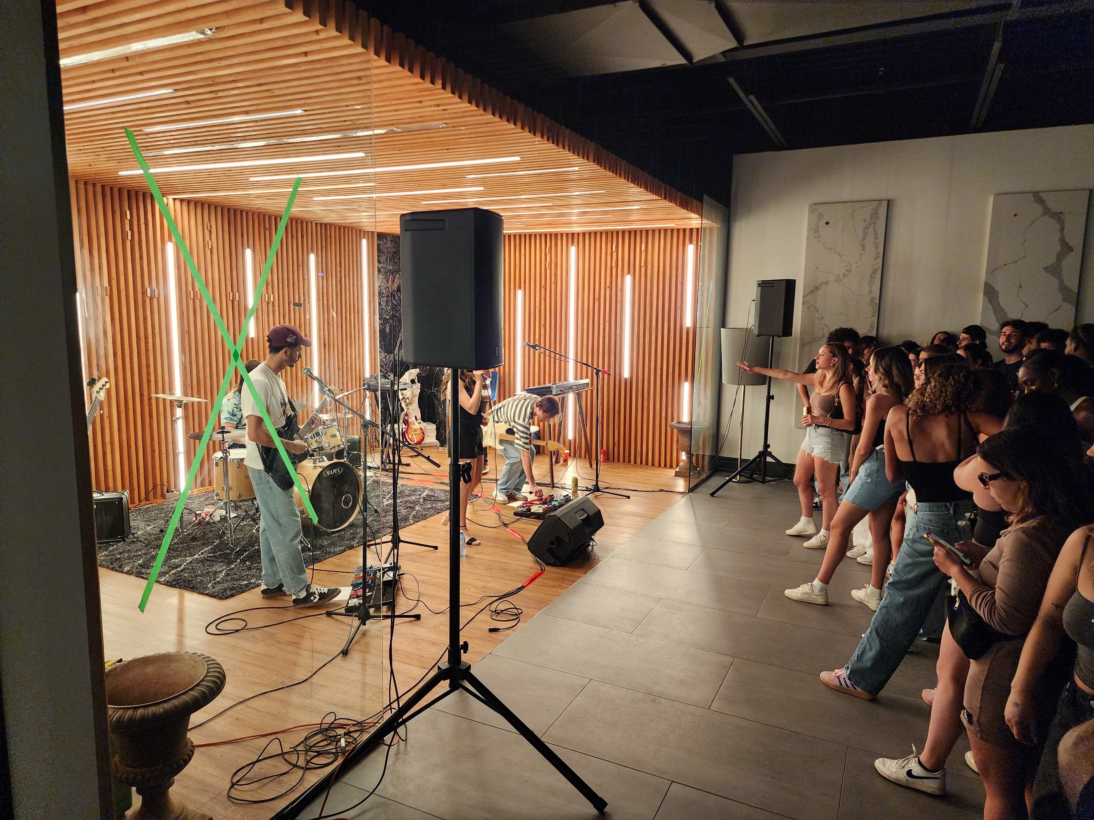 Photo, Video and Podcast Media Production Space Image in Dixie, Mississauga, ON