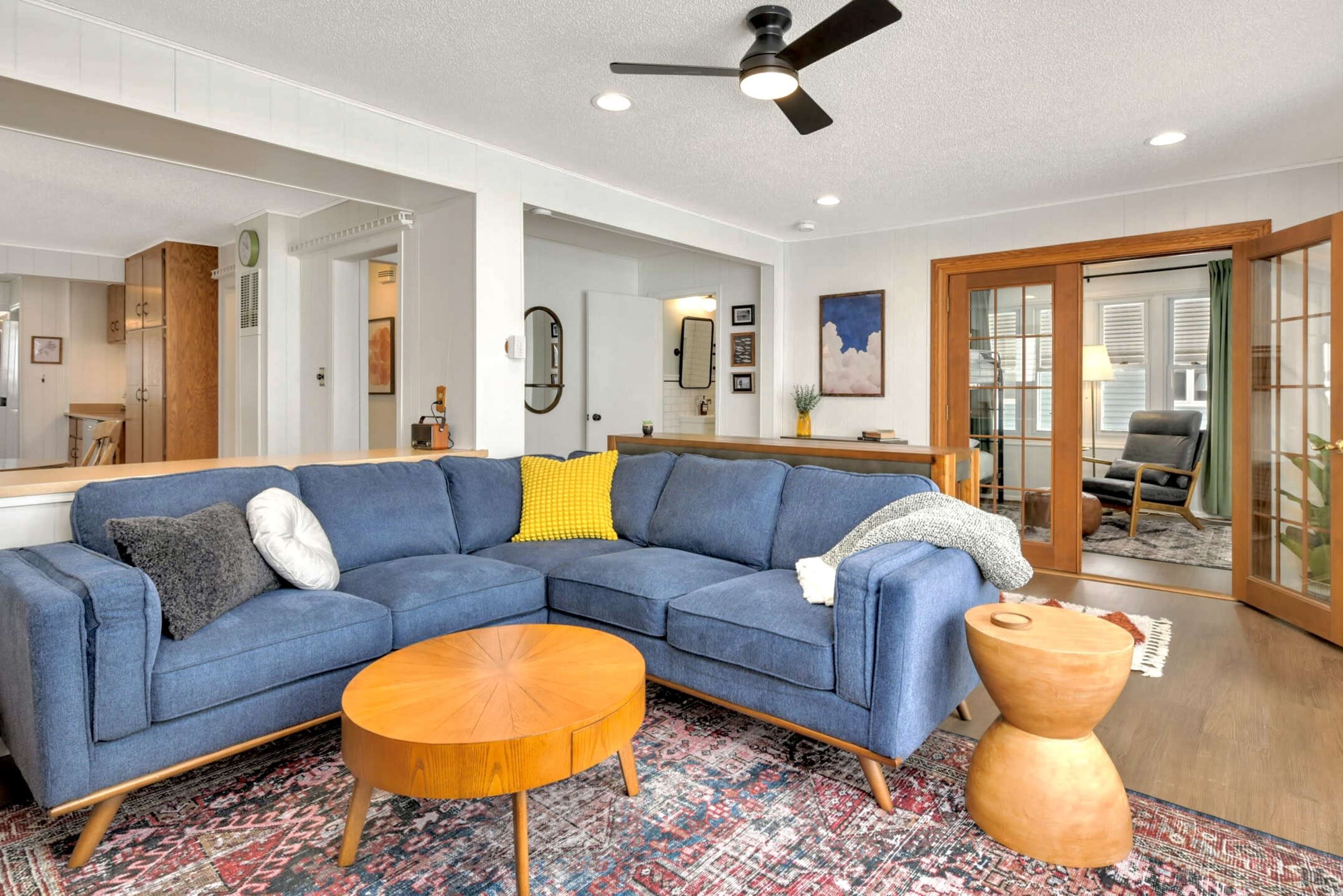 Lake House, Cabin vibes with private dock, mid century decor Image in Forest Lake, Forest Lake, MN