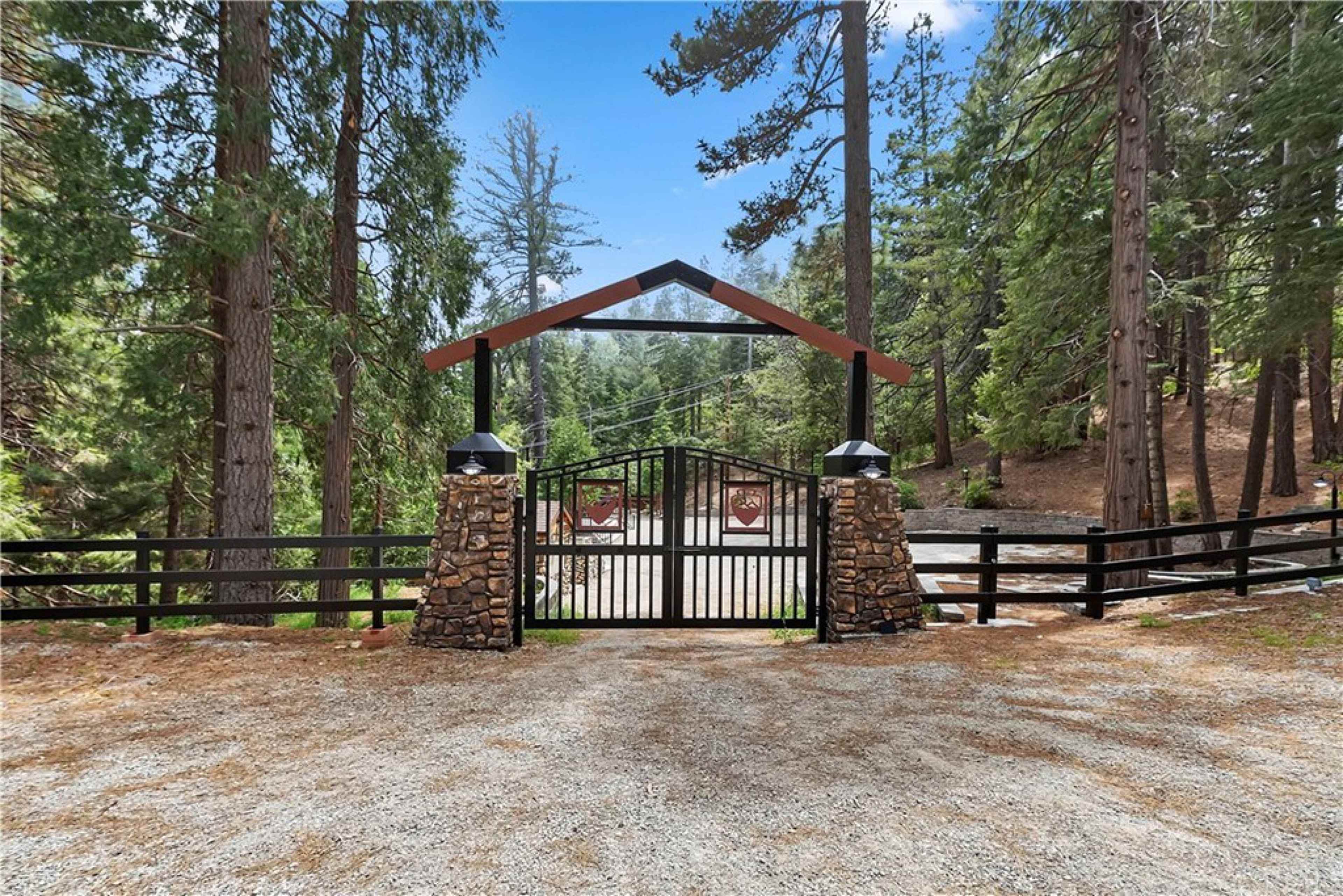 Outdoor space in Forest Setting - Wedding, Engagement, Party, PhotoShoots, BDays, Baby Showers,  Celebrations Image in Lake Arrowhead, Lake Arrowhead, CA