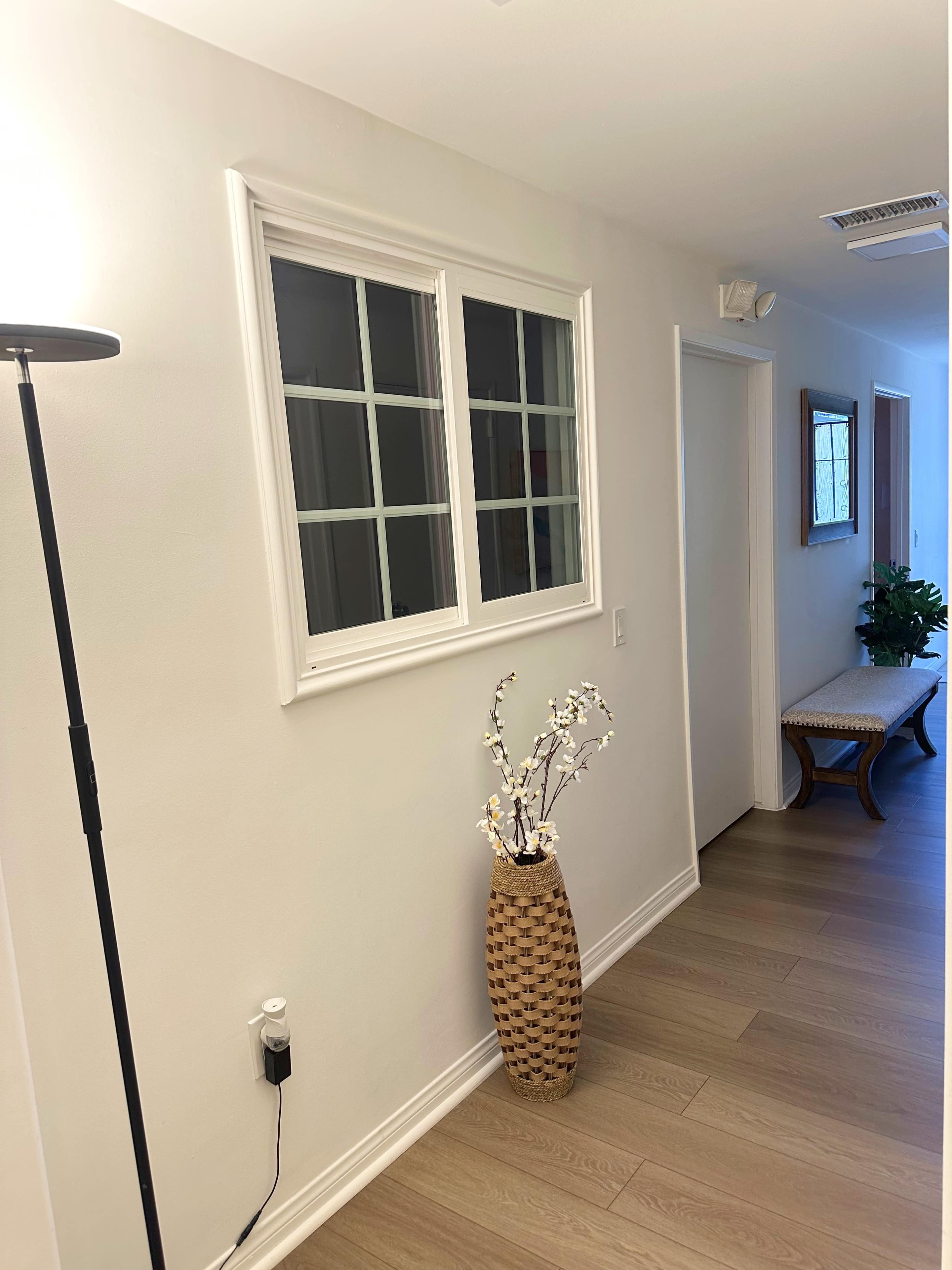 Quiet Furnished Office Room in Playa Vista - Ideal for Therapy, Coaching, or Remote Work Image in Playa Vista, Culver City, CA