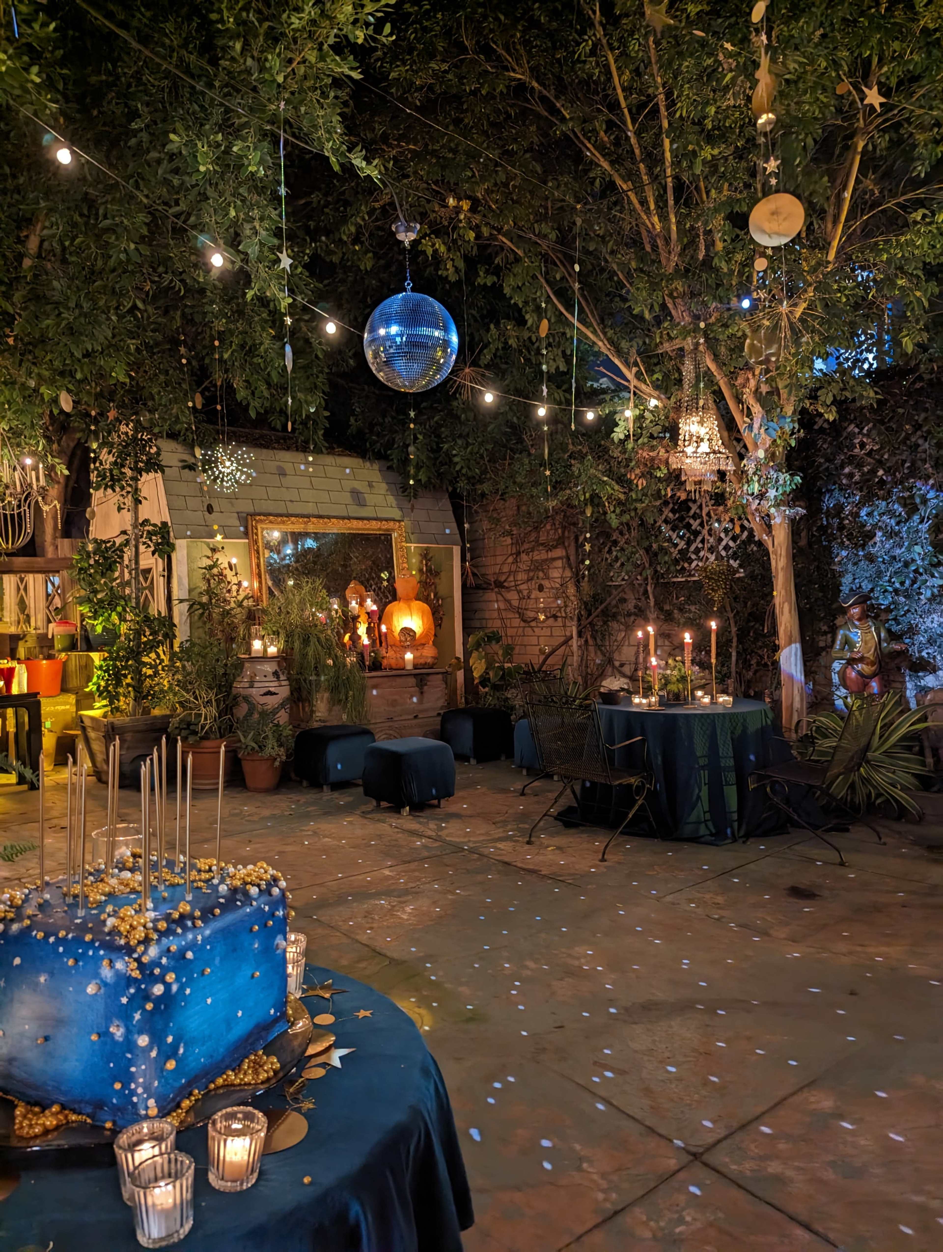 East Hollywood Private Gardens! Image in Hollywood, Los Angeles, CA