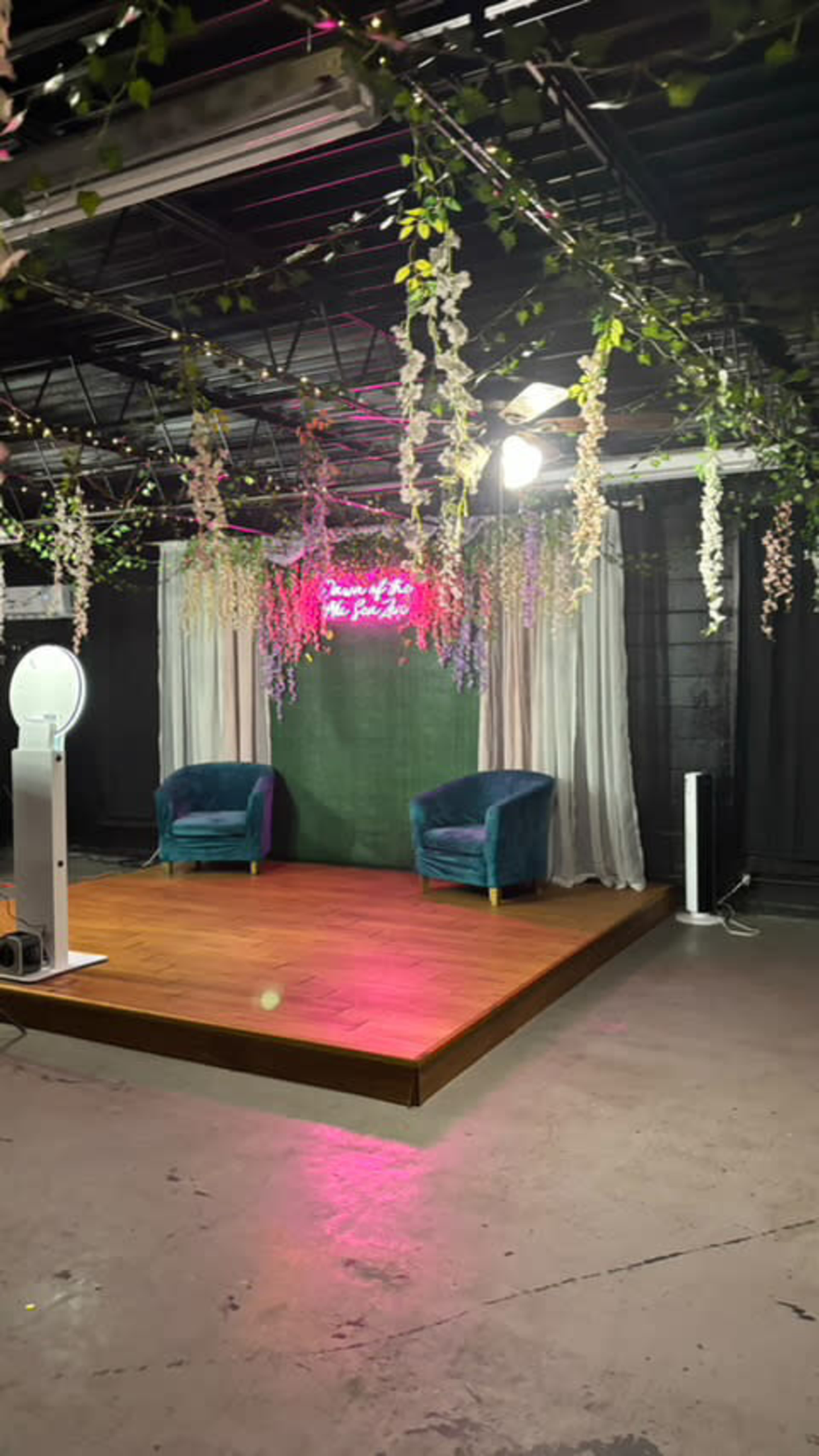 The best hidden whole in the wall in DFW  furnished for all events Image in Cedar Crest, Dallas, TX