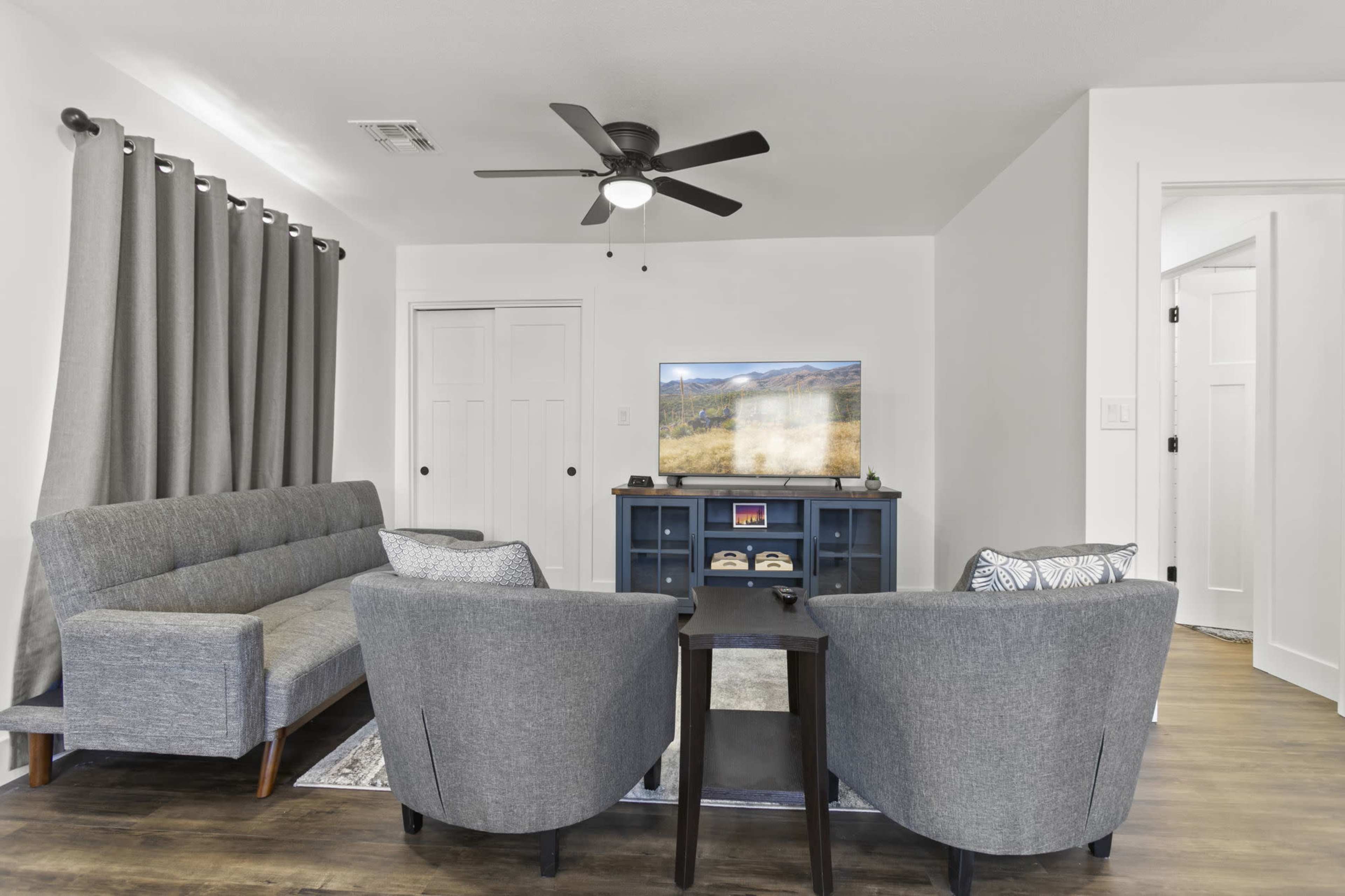 Mesa Oasis w/ Pool, Hot Tub, Waterslide & Theater for Media Productions, Filming & Meetings Image in Mesa, Mesa, AZ