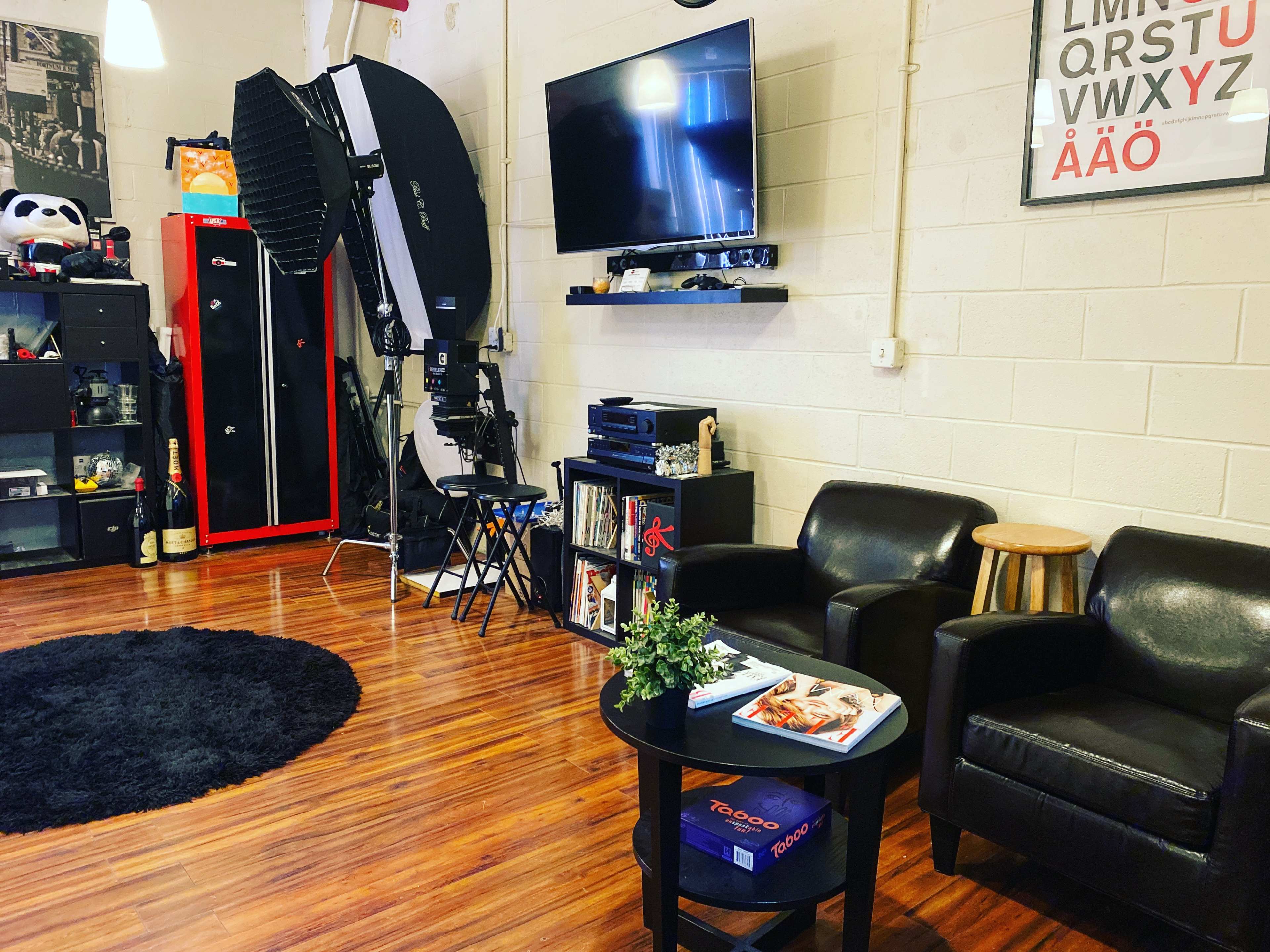 Urban city area studio with industrial look Image in Wooster Square, New Haven, CT