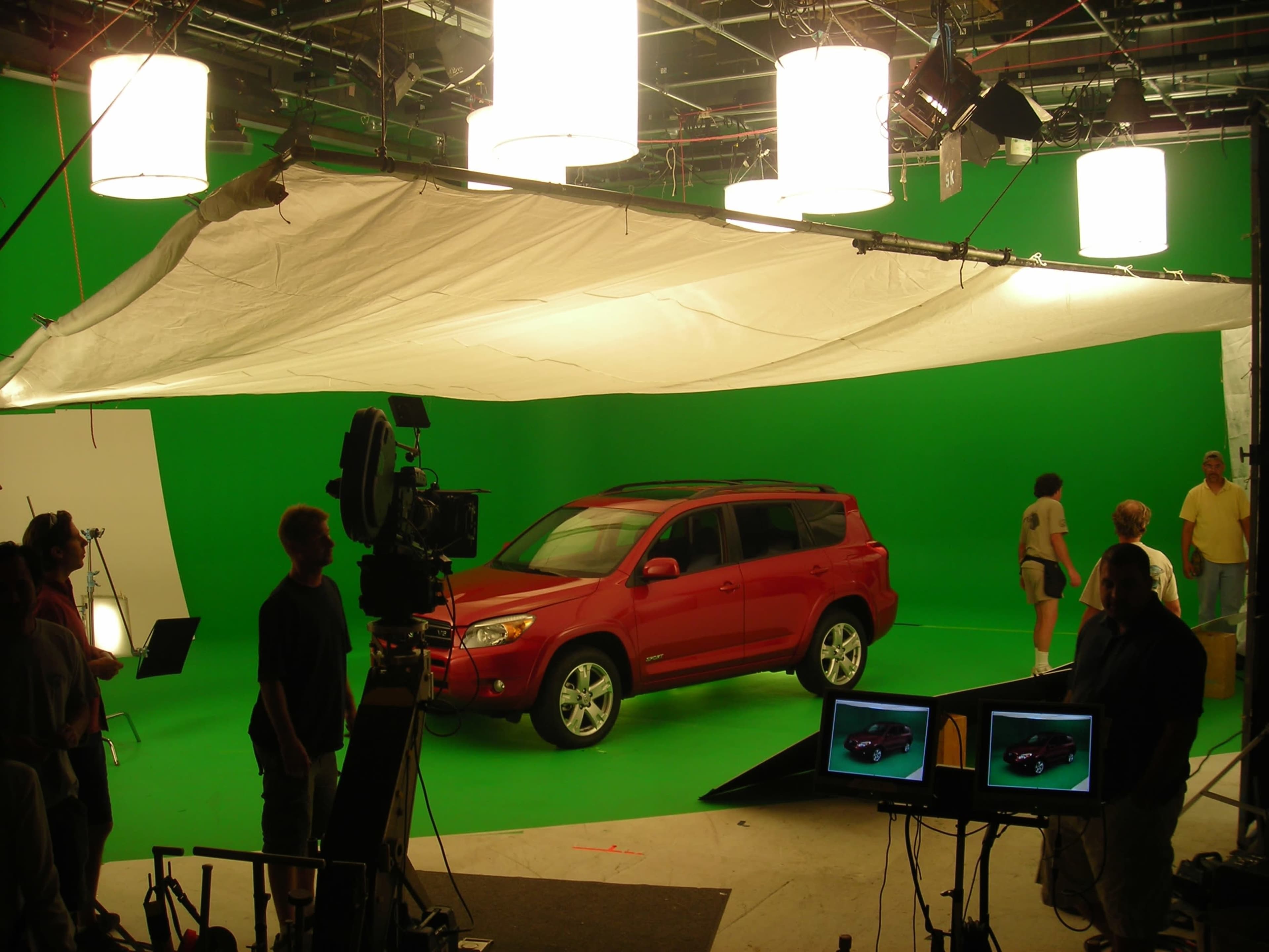 SOUNDSTAGE W/ CYC WALL Image in Reisterstown Station, Baltimore, MD