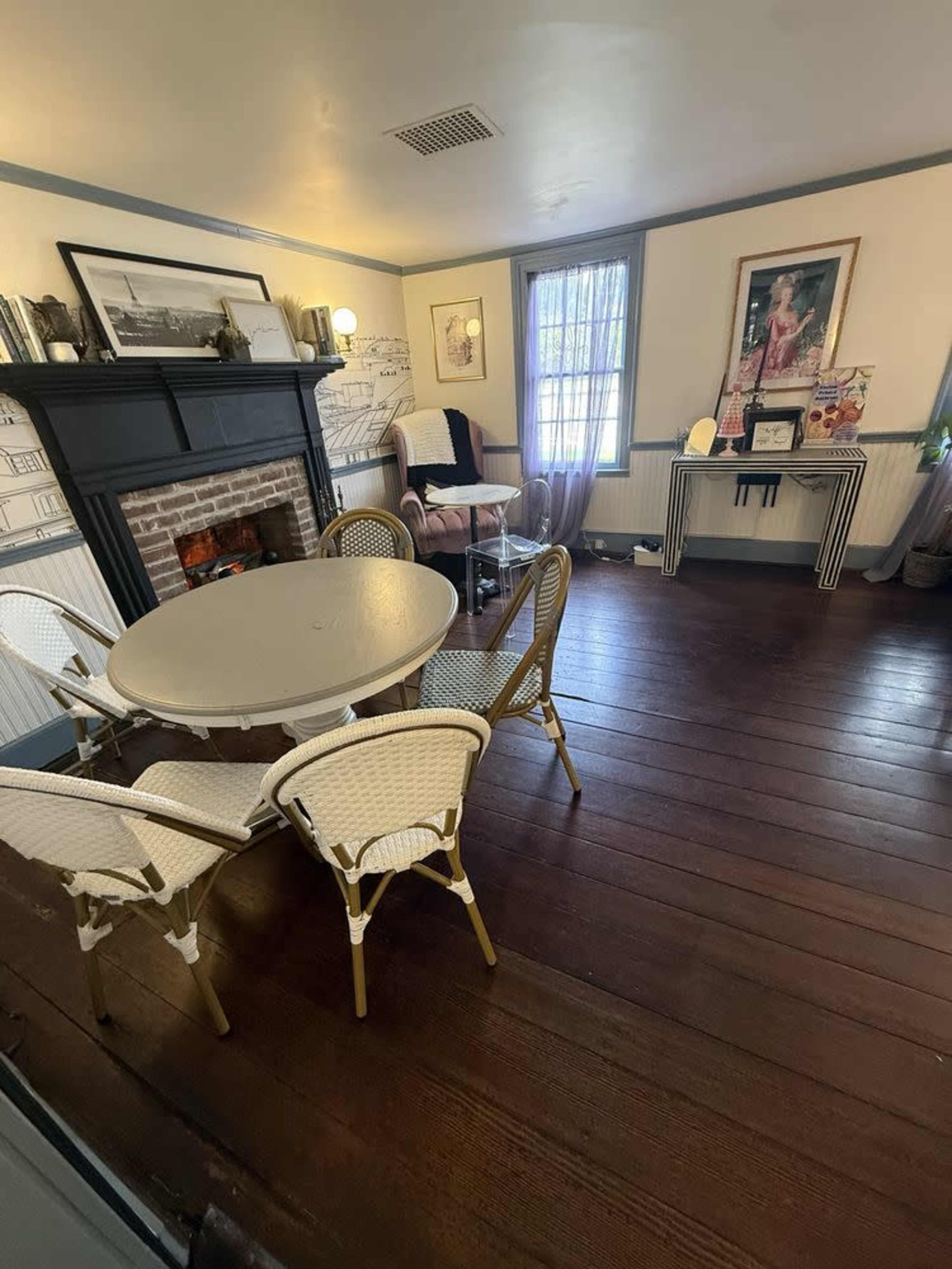 Historic Colonial Event Space with French-Inspired Charm ⭐ Image in Virginia Beach, Virginia Beach, VA
